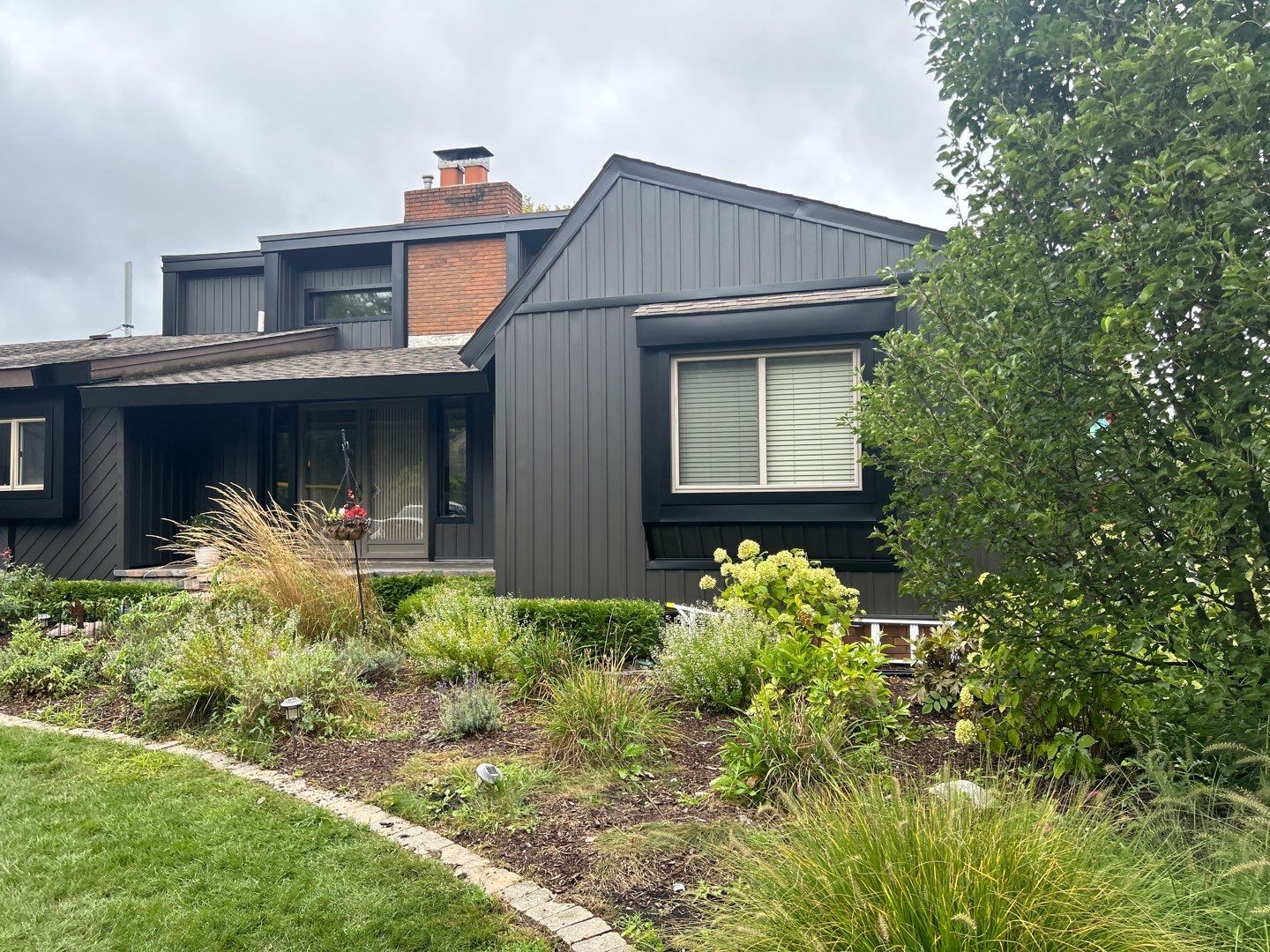 Siding Replacement using Alside 7" B&B by 180 Contractors