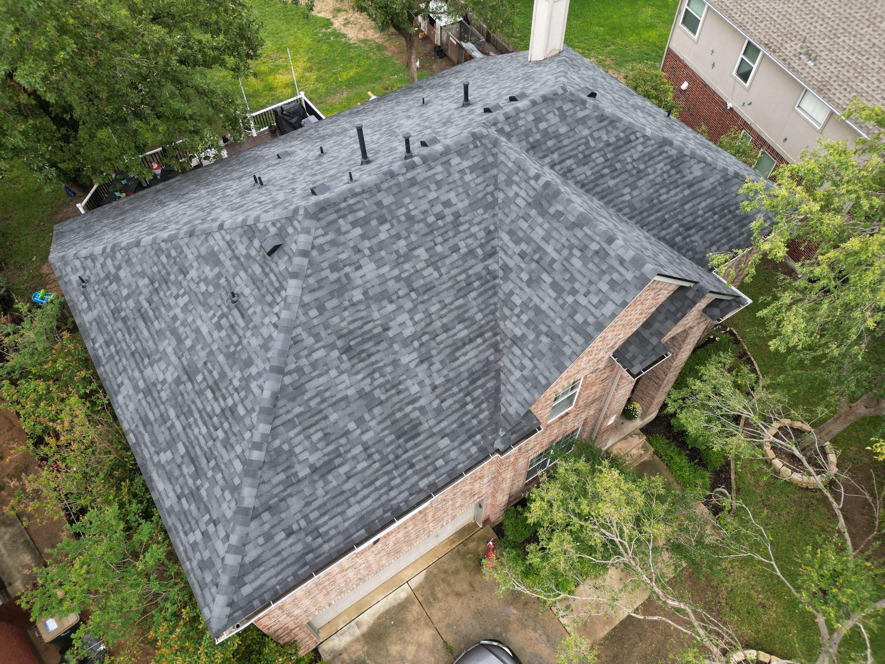 Brilliant Black - Malarkey Vista by RoofsOnly.com