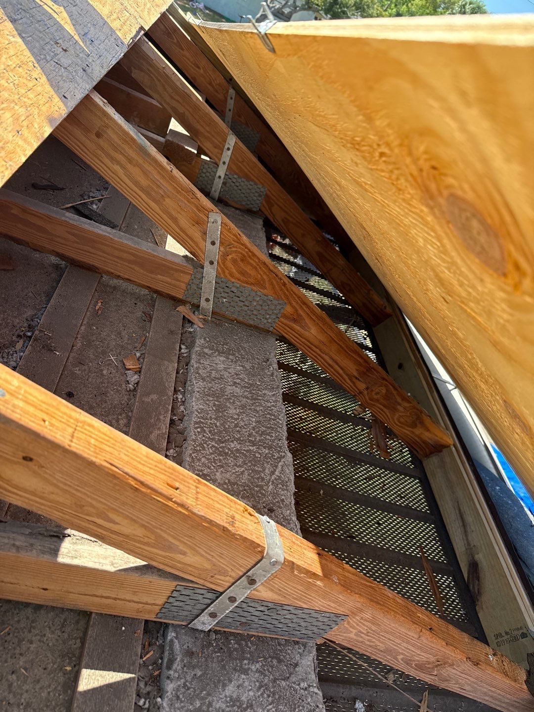 Project in St. Petersburg 33710 by Mitchell Roofing Company LLC