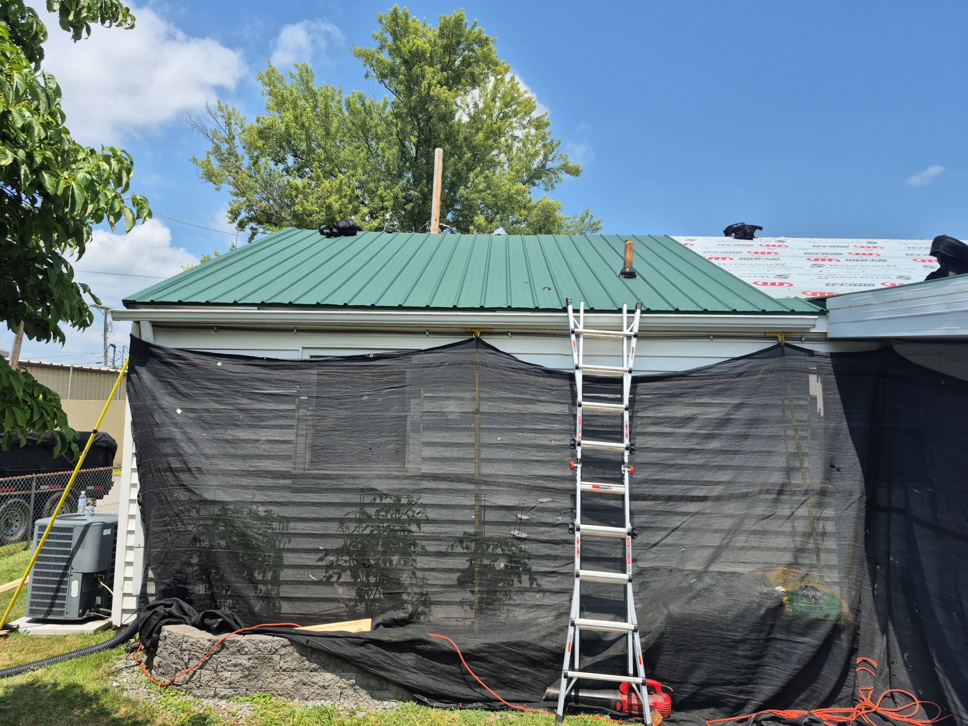 Charleston WV Lifetime Metal Roof Installation – Durable, Energy-Efficient Roofing System by Mr. Roofer