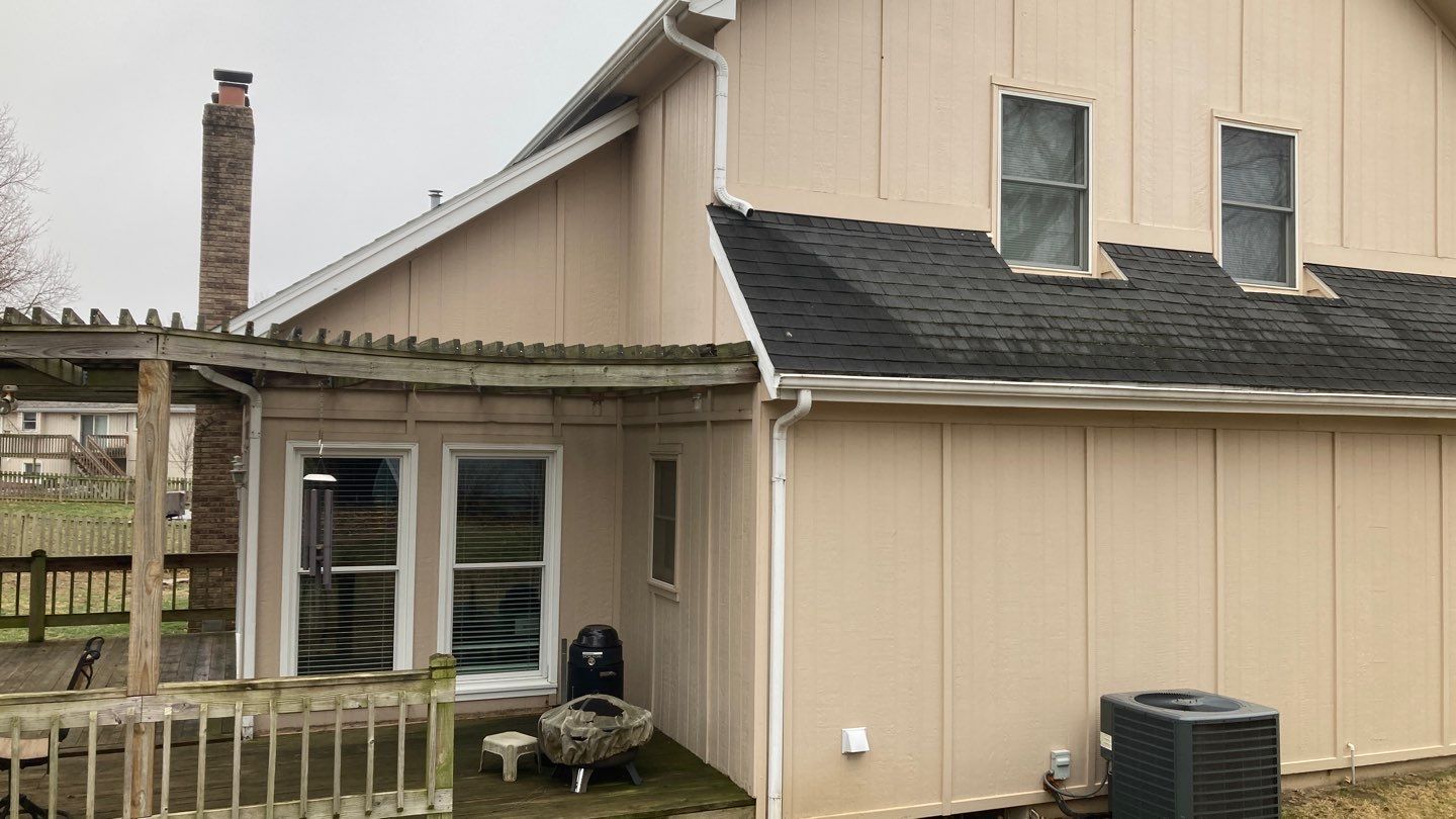 Siding Installation using Market Square by EEC  Windows, Siding & Roofing 