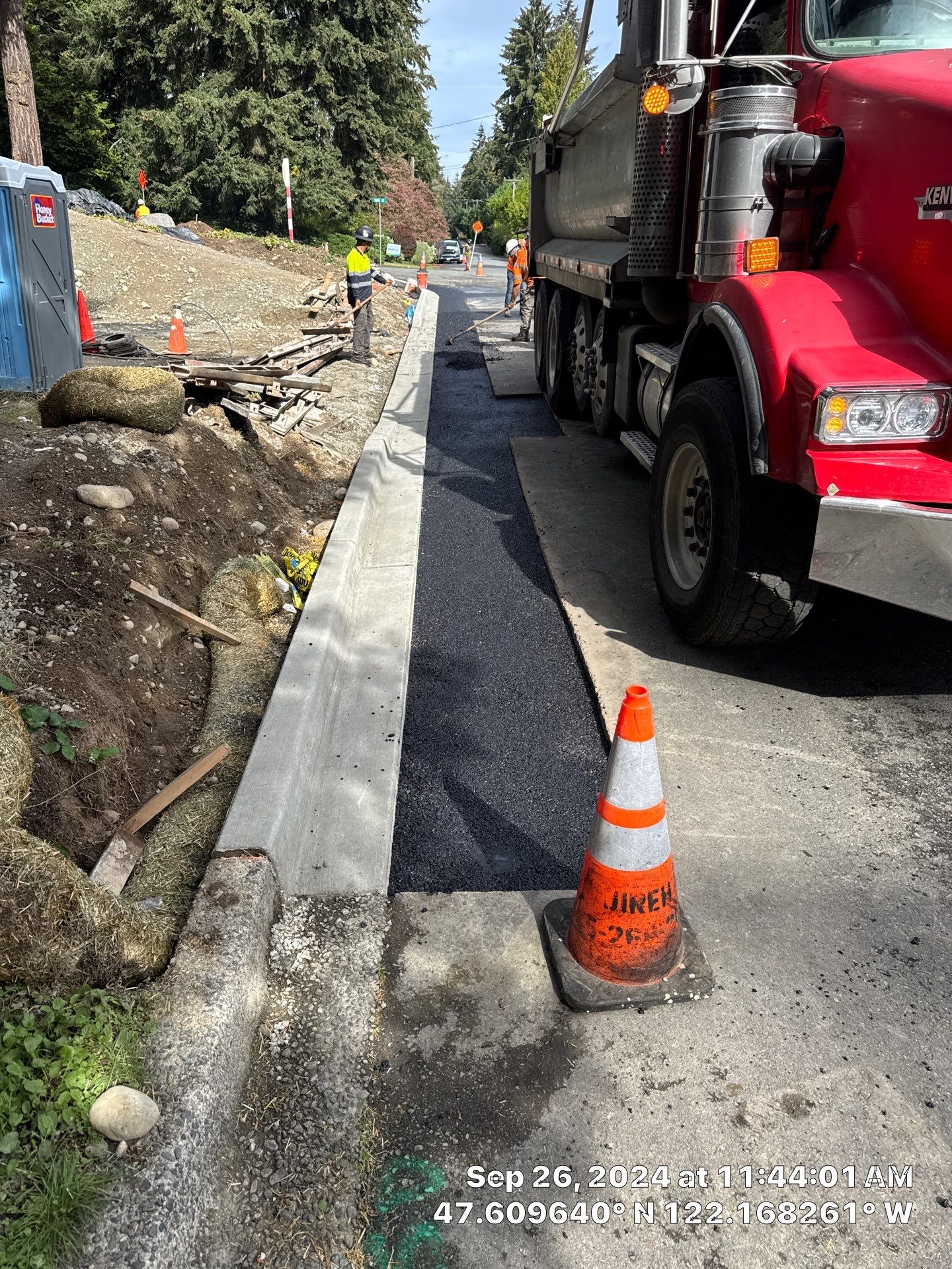 Concrete Curbing & Asphalt Patch Repair | Bellevue  by Jireh Asphalt & Concrete Inc 