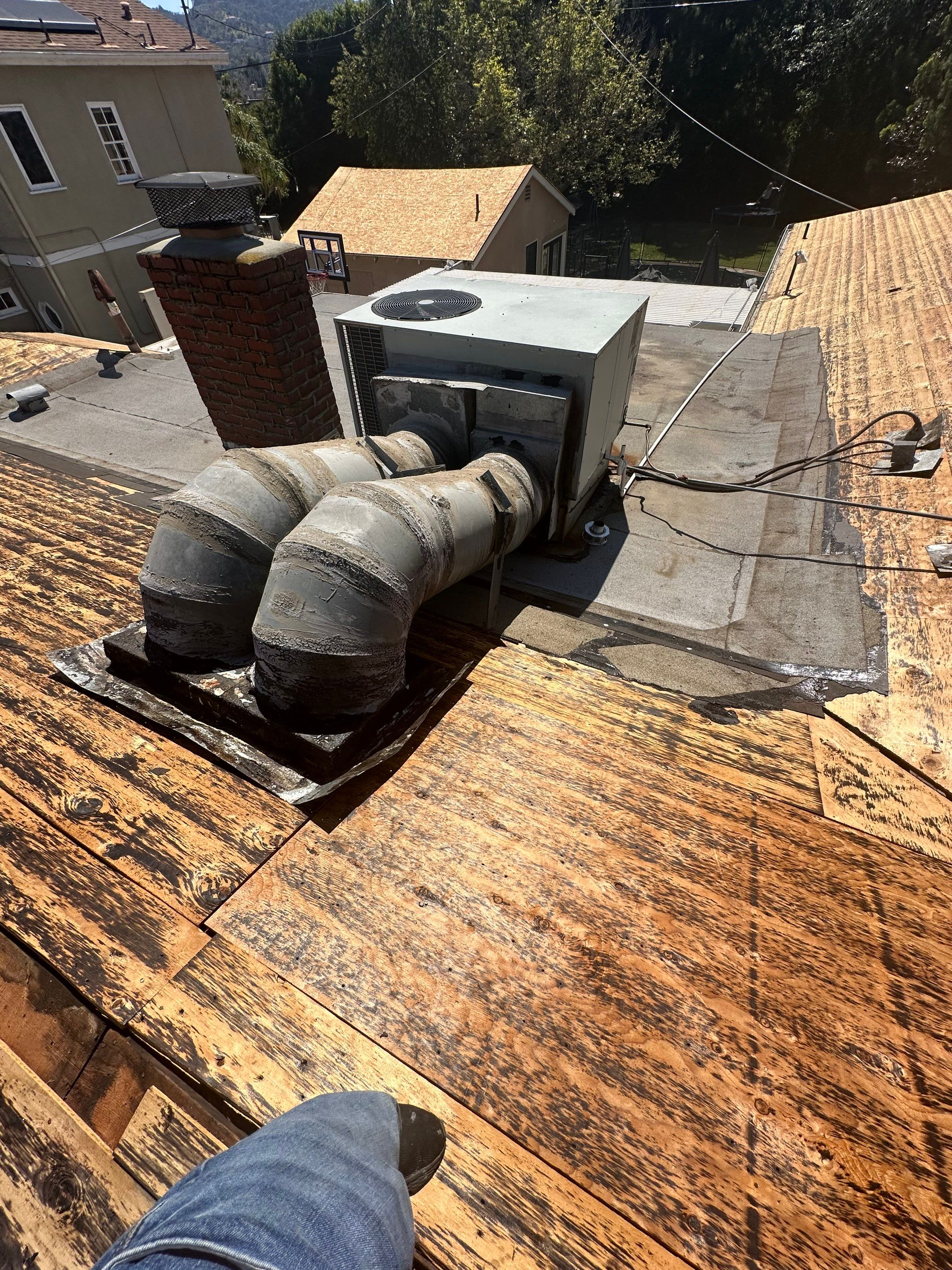 Roof Replacement - Los Angeles, CA 91423 by Epic Roof Replacement