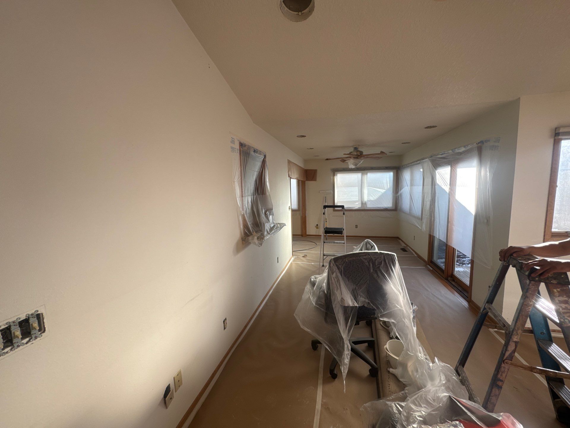 Full Interior Repaint to put the house up for sale by Midwest Paint LLC
