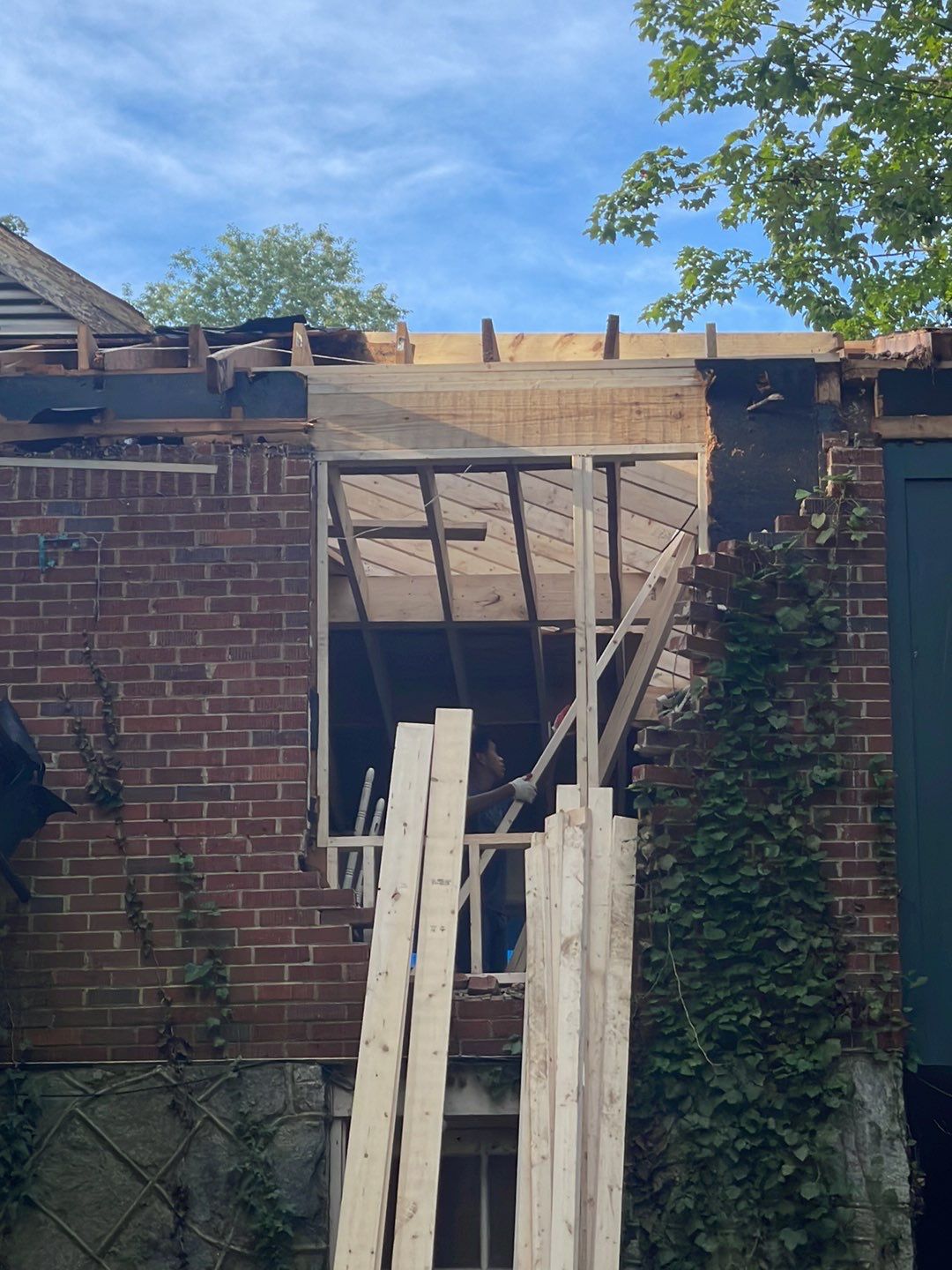 Emergency Roofing Services using GAF HDZ Architectural Asphalt Shingles by Mosaic Roofing Company