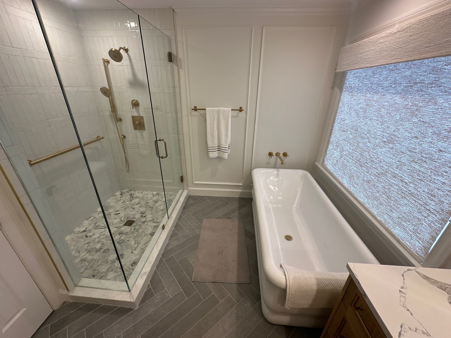 Master bathroom renovation by Prudencio