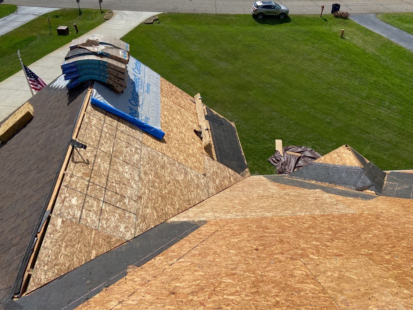 Roof Replacement using CertainTeed Landmark by 180 Contractors