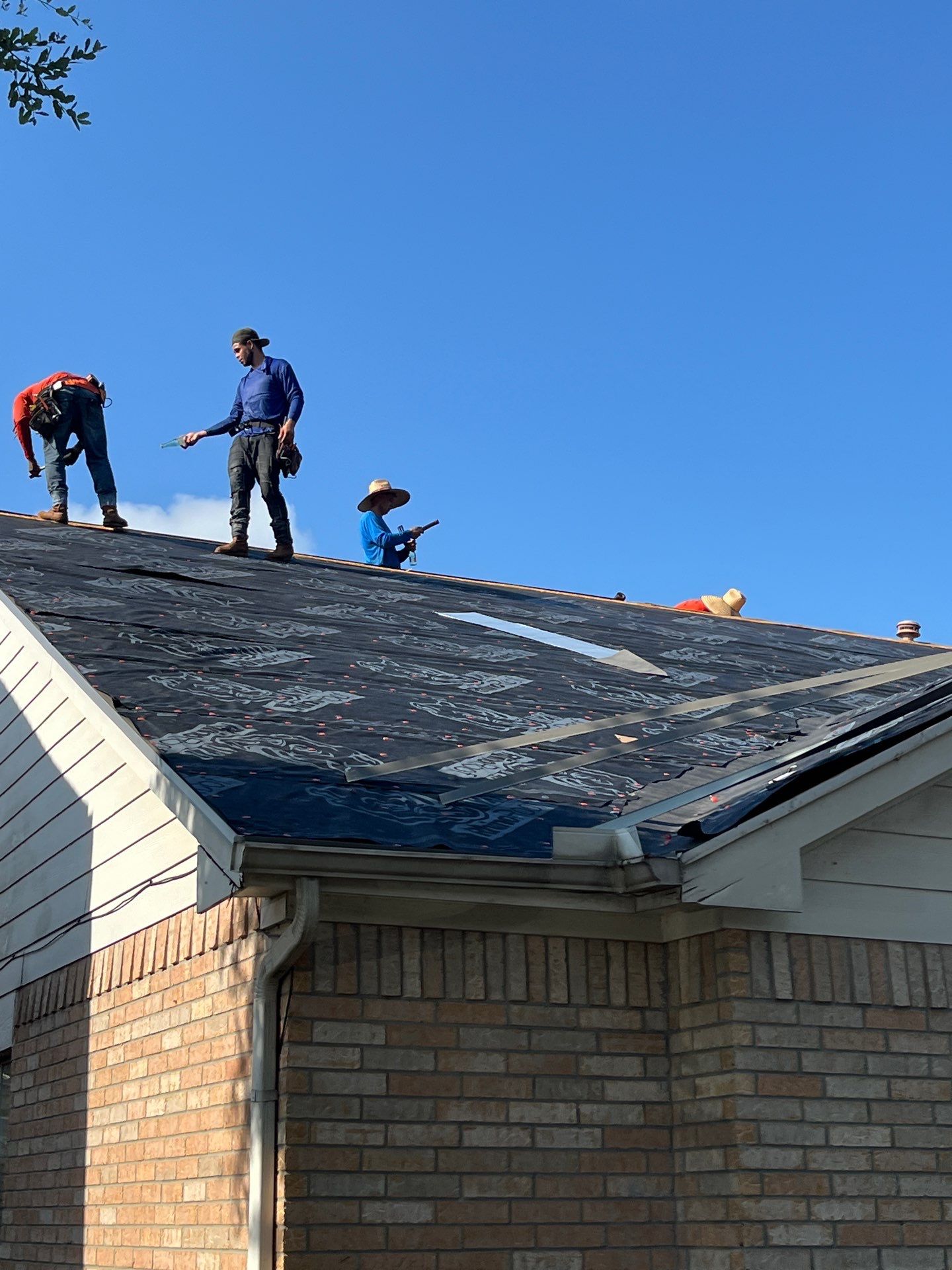 Residential Roofing Repair using Owen's Corning Duration (Lifetime) Shingles by Roof Repair Company