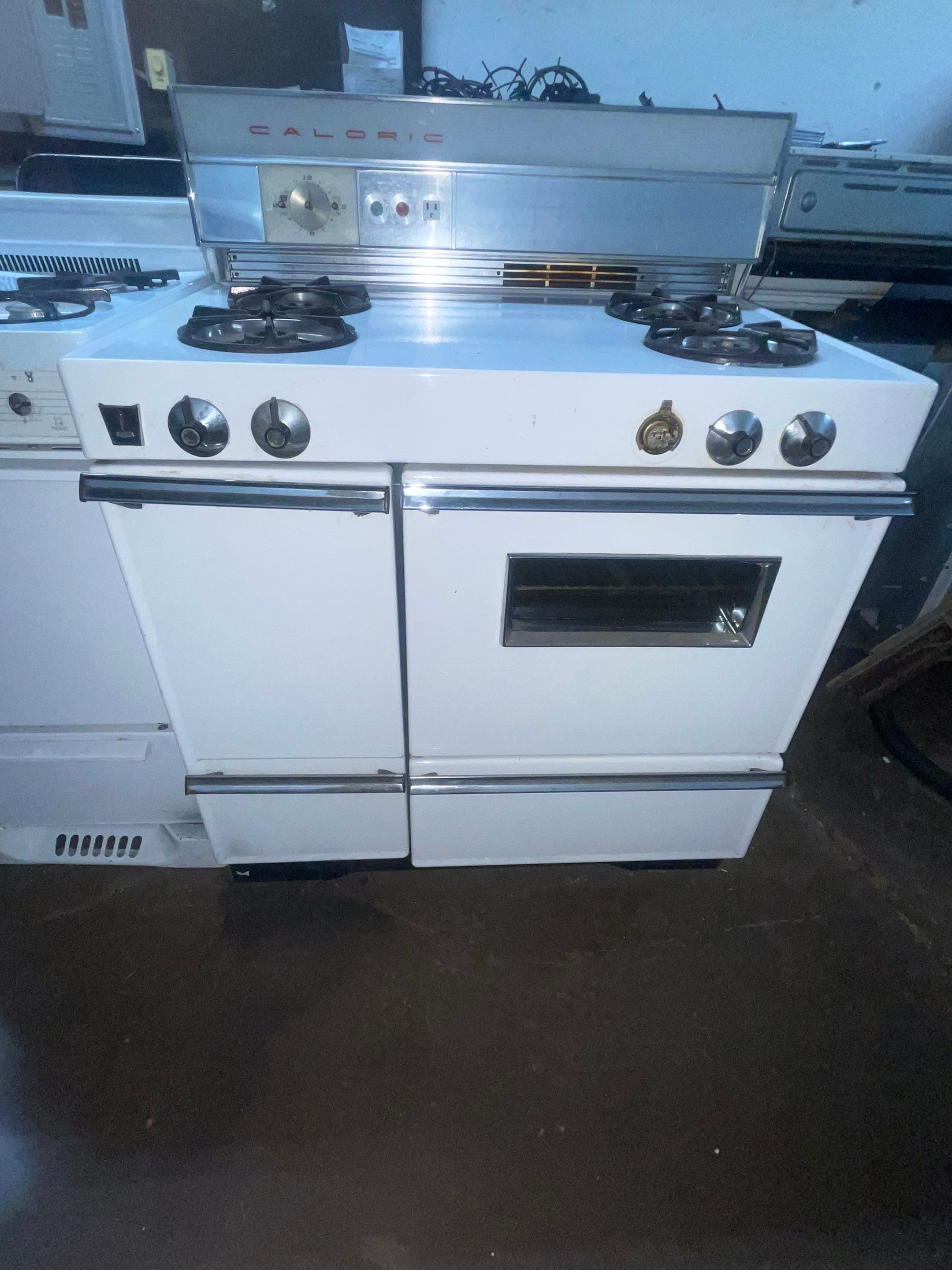 Stoves for Sale as of December 2023 by Belgrove Appliance Inc