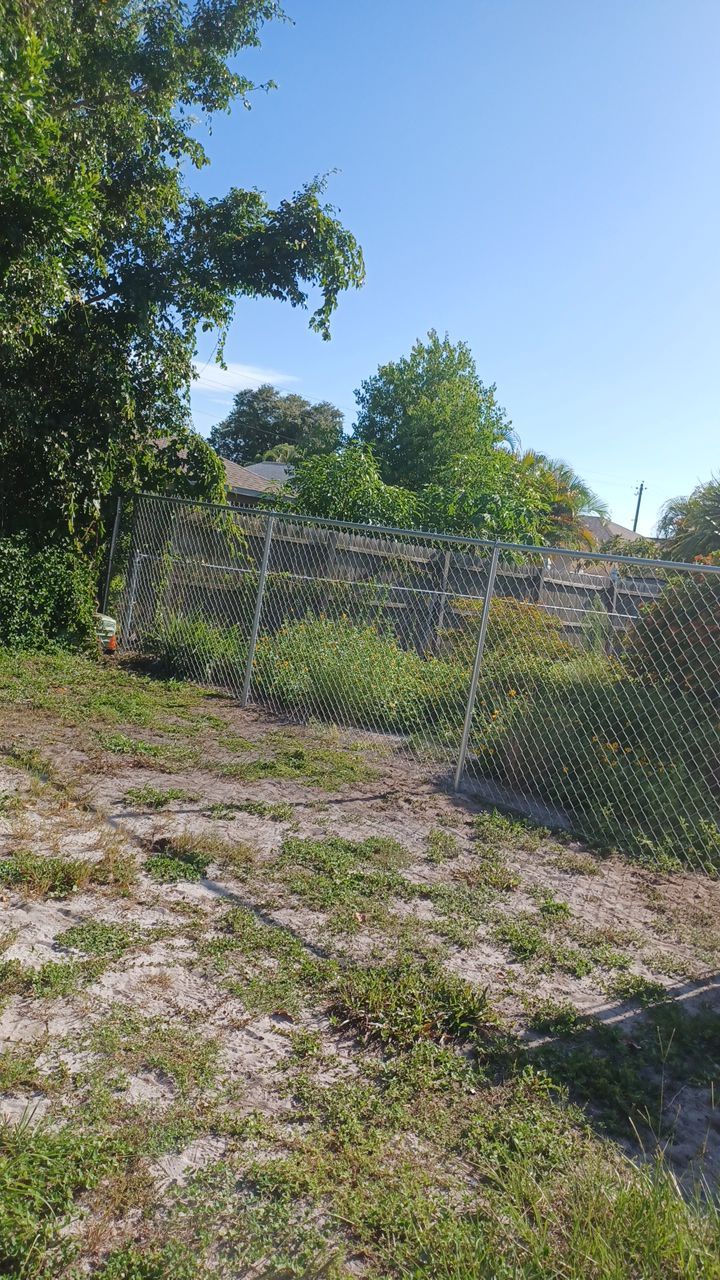 Bradenton, FL 6ft. Tall White Vinyl Privacy  by Asap fence and gates, LLC