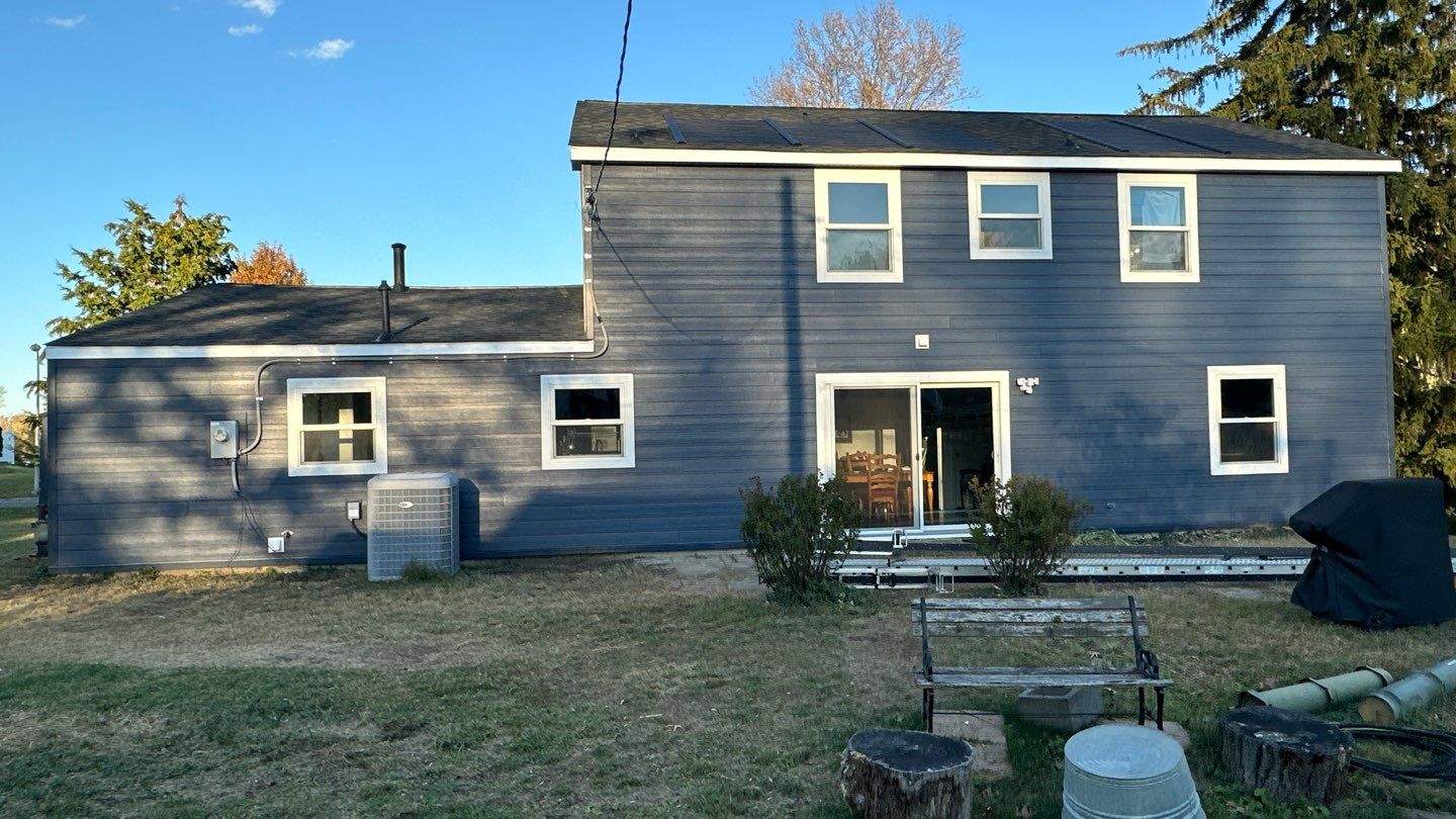 Siding Installation using JH Plank Select Cedarmill Eased Edge by ExteriorPros