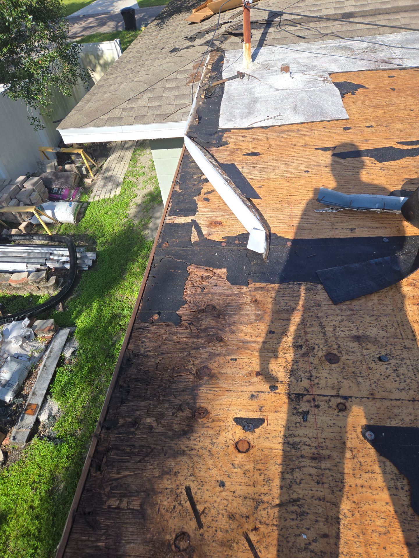 Project in St. Petersburg 33703 by Mitchell Roofing Company LLC 