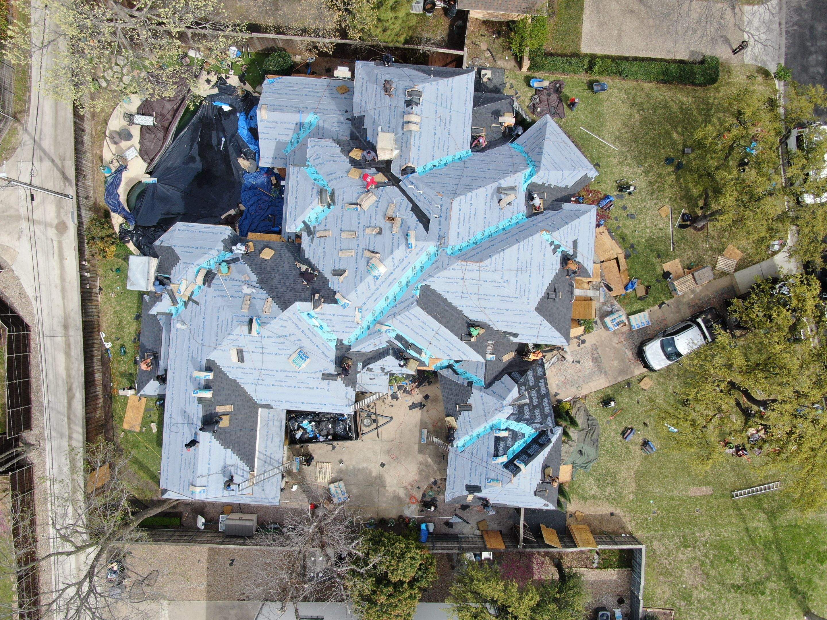 Project in Dallas by Armor Roofing | Exteriors