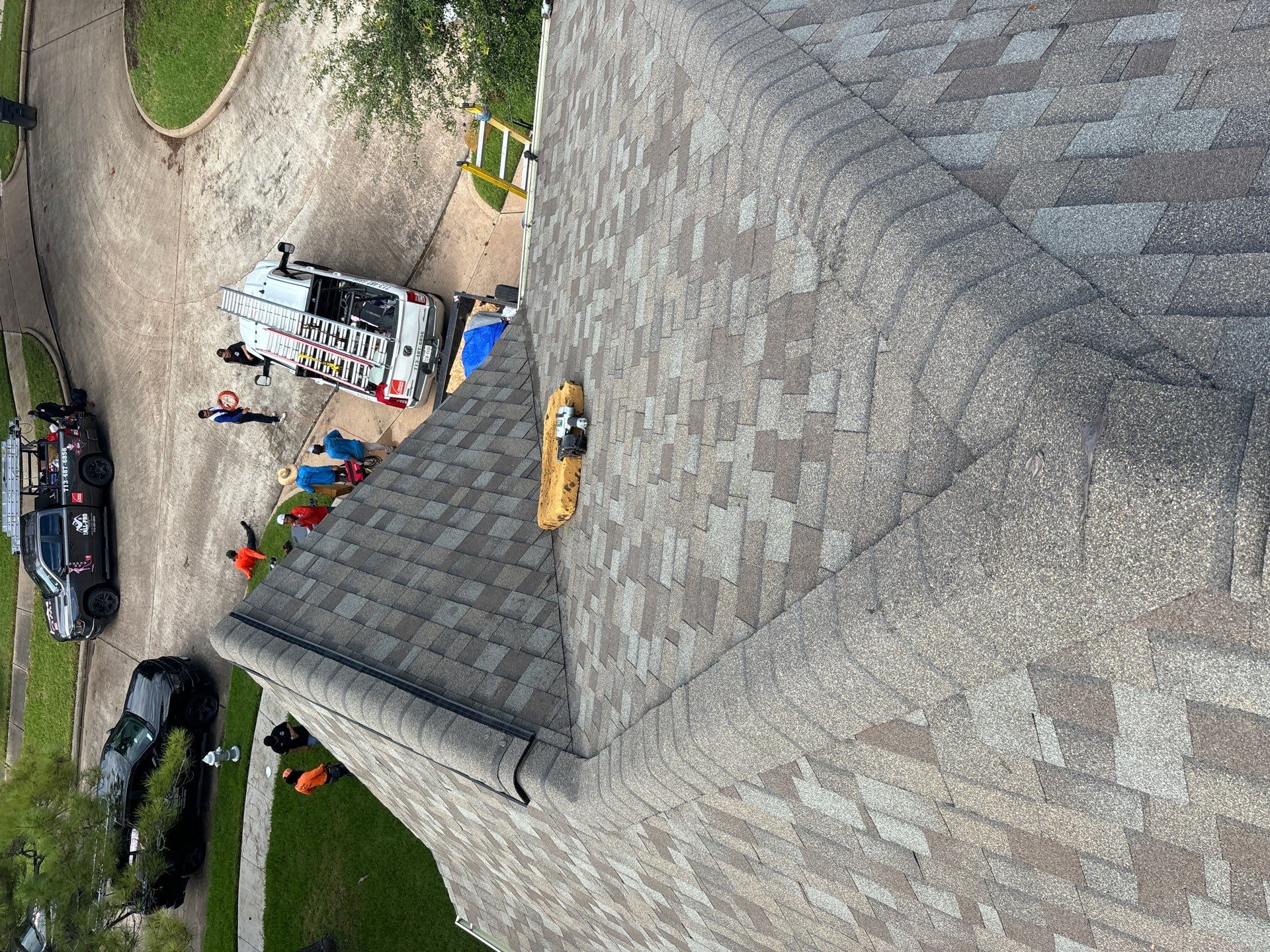 Residential Roofing Installation using Owen's Corning Duration (Lifetime) Shingles by Roof Repair Company
