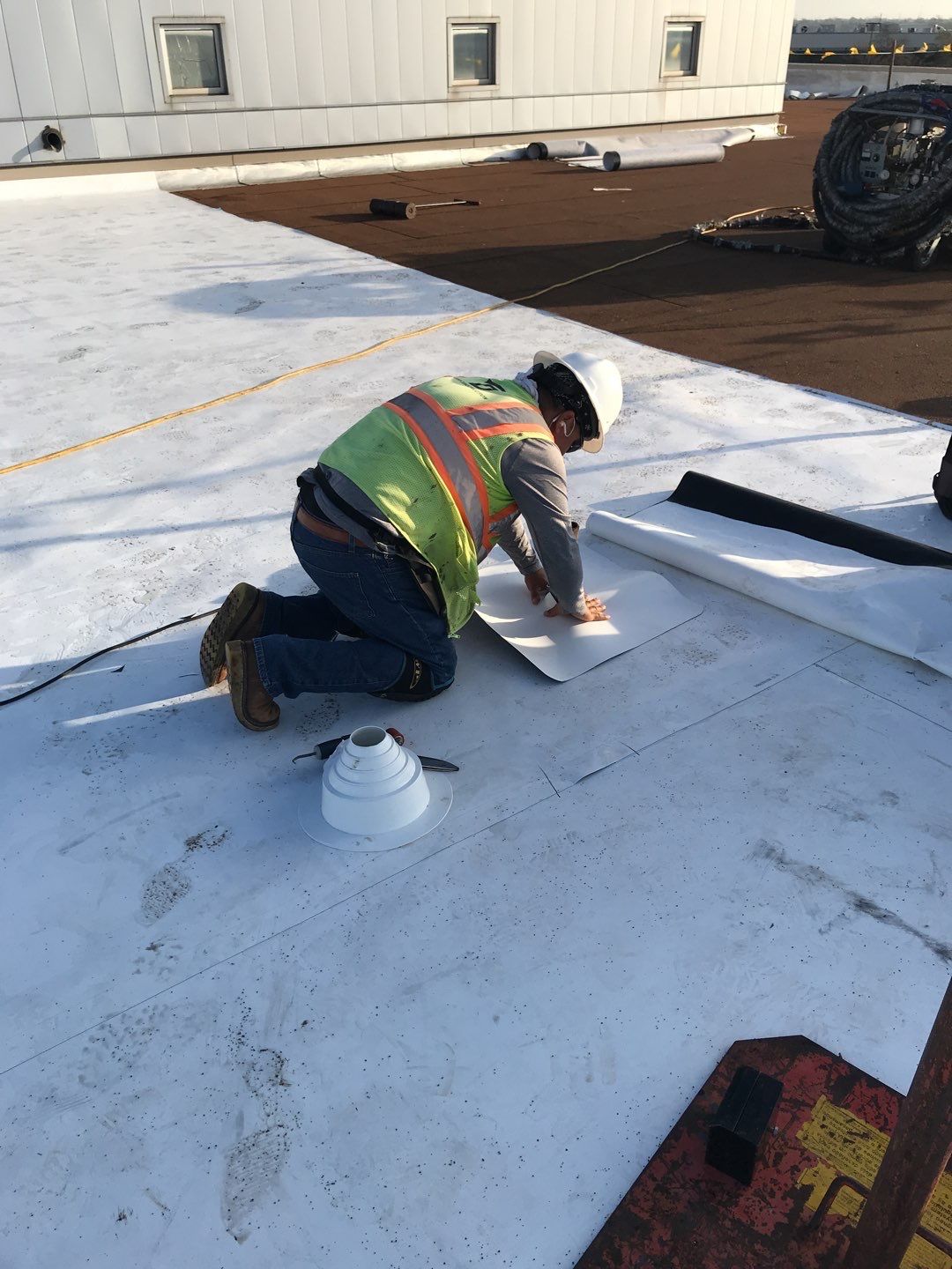 TPO Project in Tulsa by Decor Roofing & Restoration
