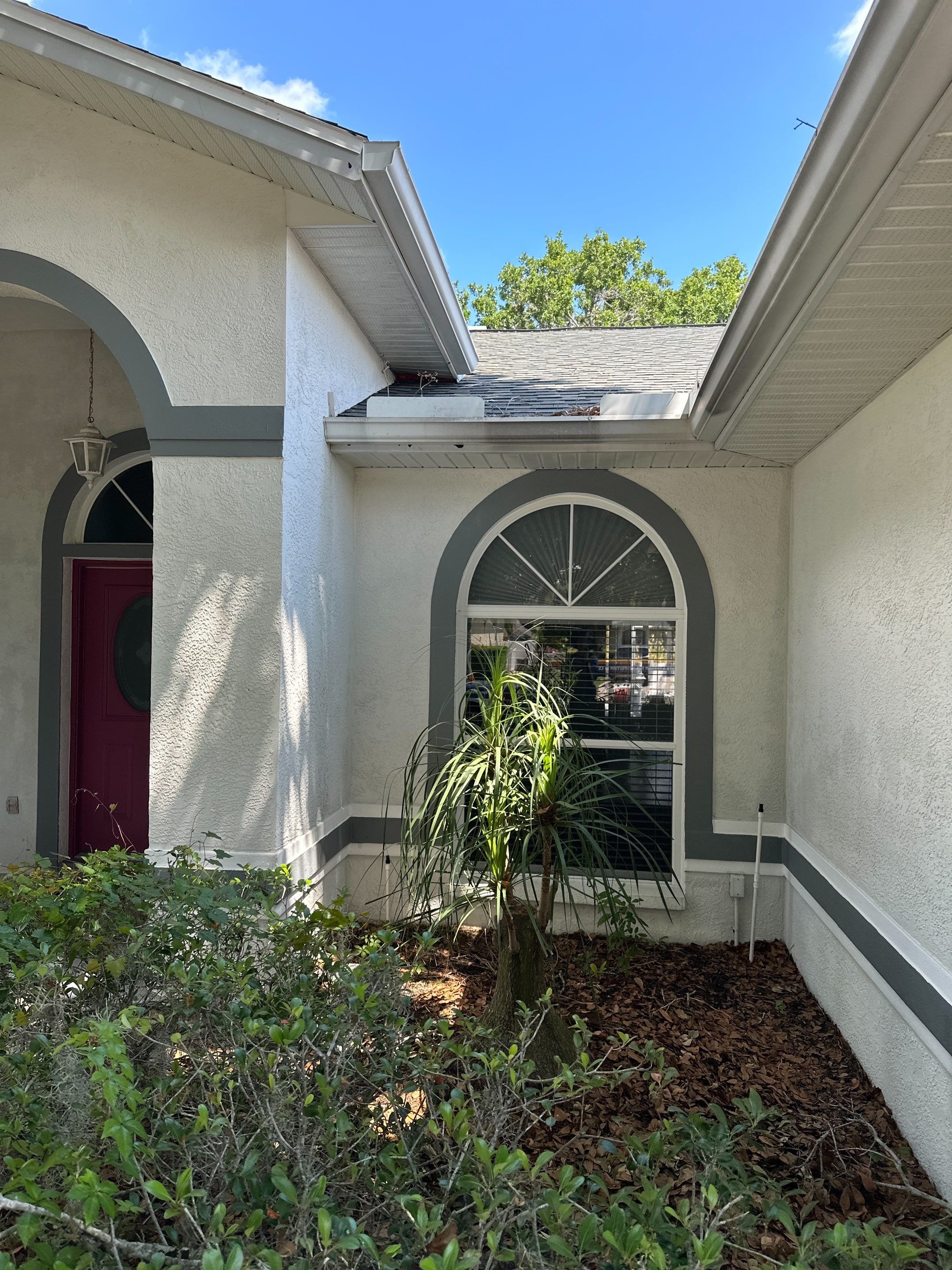 1-Story House Wash, Driveway, Patio/Lanai & Screen Enclosure Cleaning in Oakley Community, Ellenton, FL | Sunshine AquaWash by Sunshine AquaWash