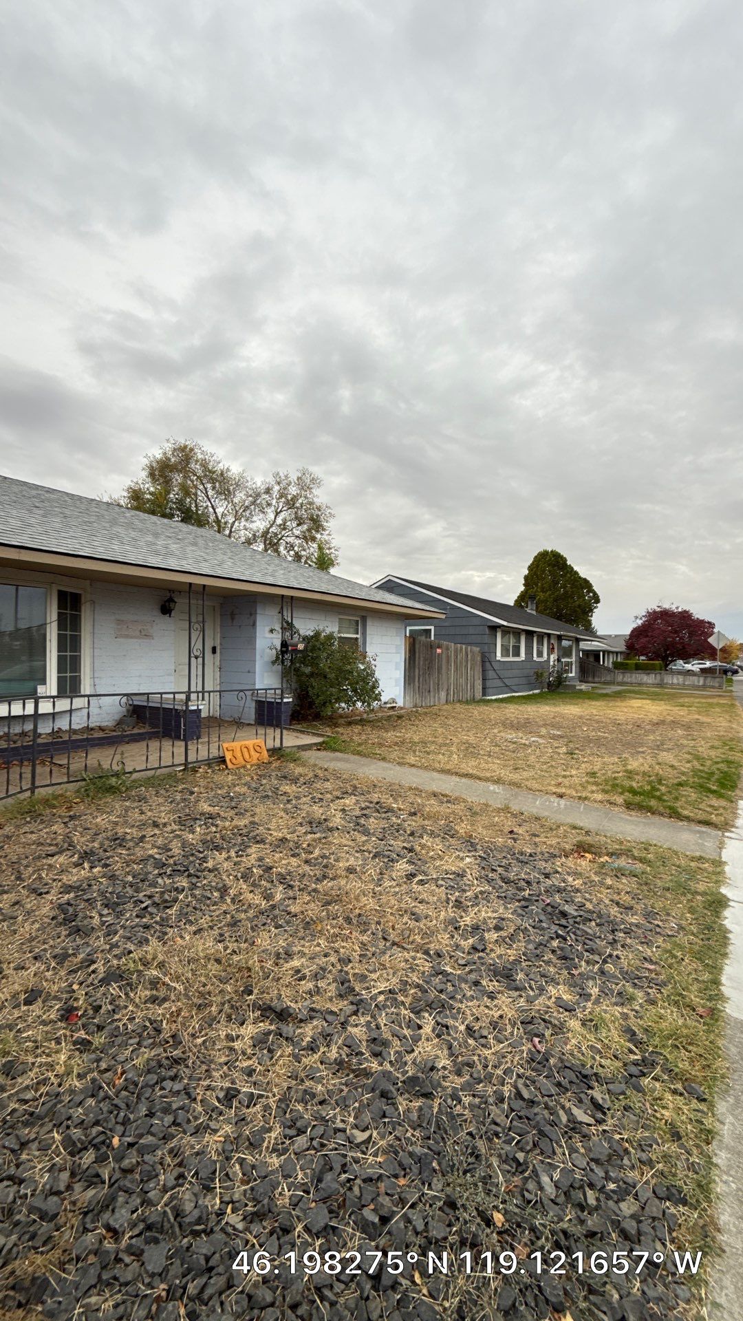 Residential Shingle and Flat Roof Replacement with Fascia Restoration in Kennewick by Alpine Roofing