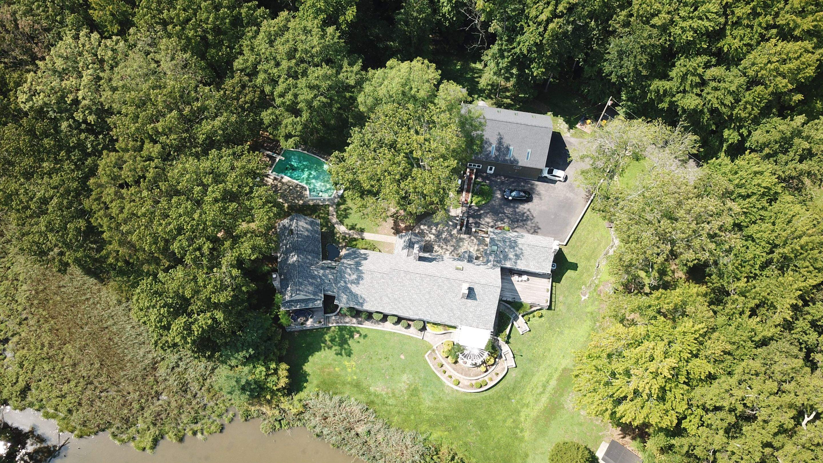 Roof Replacement using IKO Dynasty by American Home Contractors