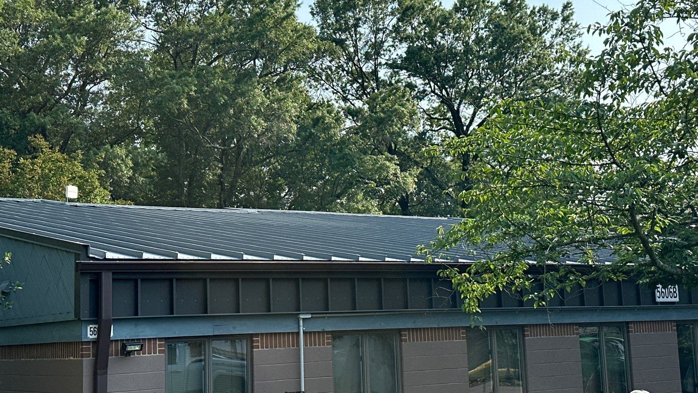Commercial Roof using GACO Flex Silicone and Metal Acrylic by ExteriorPros