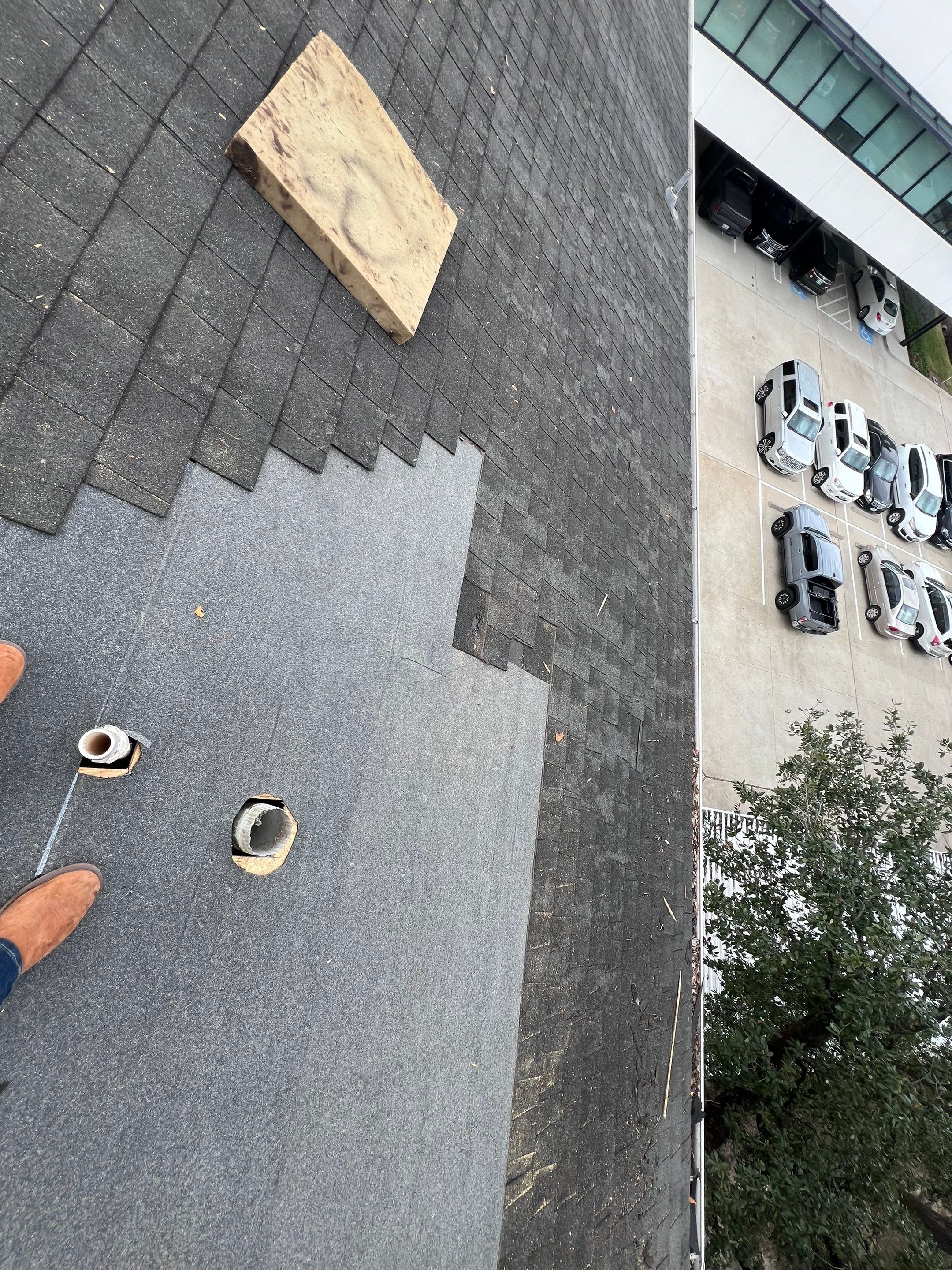 Hail Damage using Owen's Corning Duration (Lifetime) Shingles by Roof Repair Company