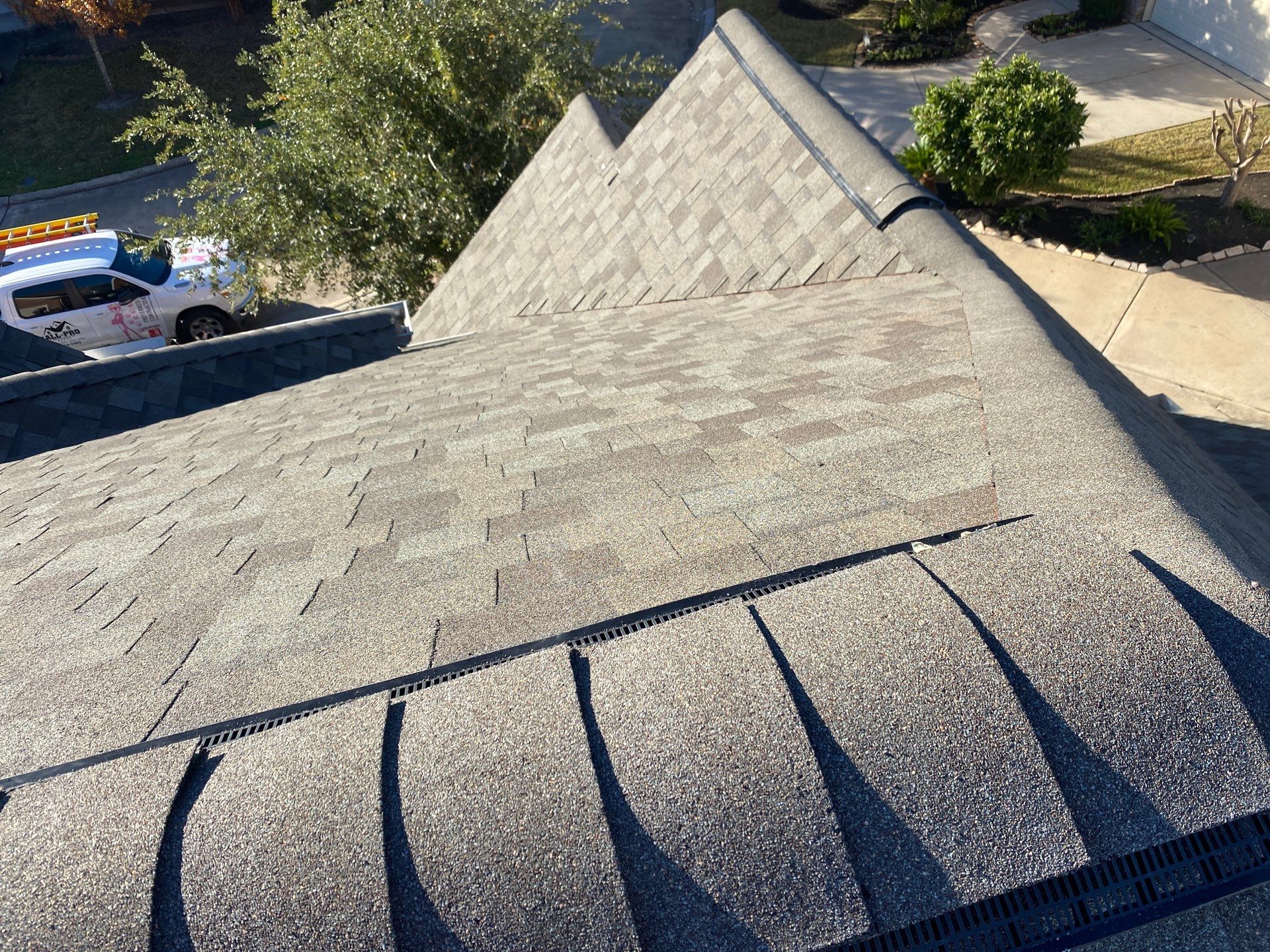 Residential Roofing Installation using Owen's Corning Duration (Lifetime) Shingles by Roof Repair Company