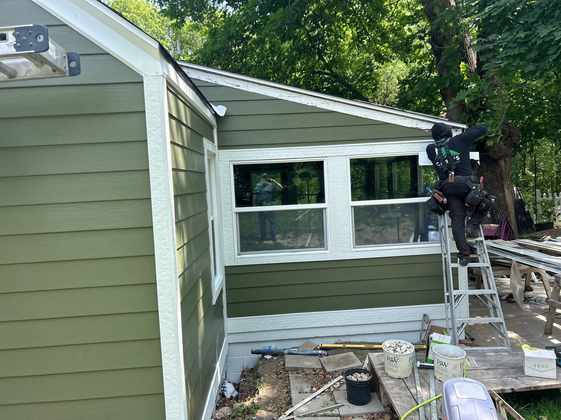 James Hardie Siding Transformation and Window Replacement in Omaha by Carps Complete Exteriors