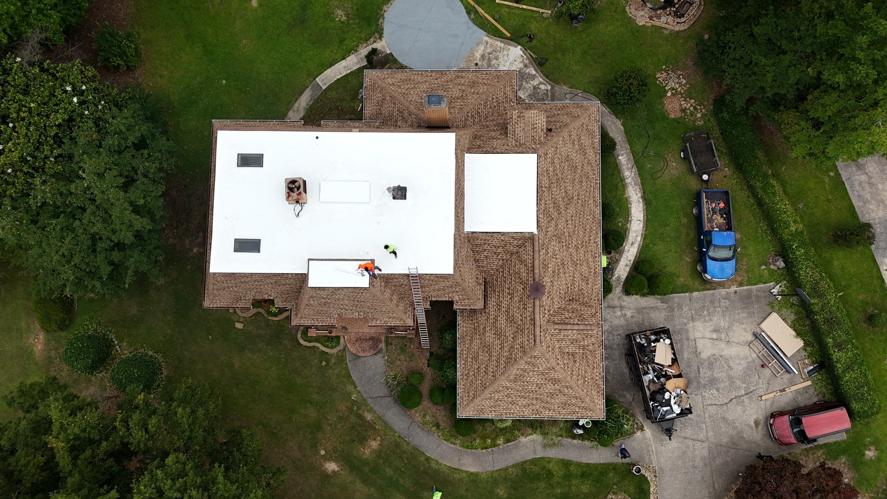 Commercial Flat Top Roof by Roof Bullies