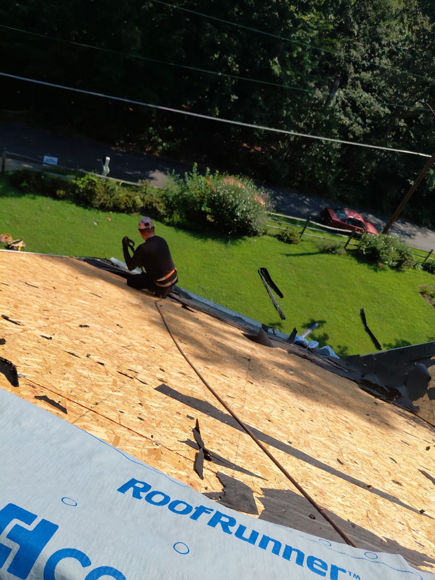 Lorton: Residential Roof with CertainTeed Landmark Pro in Max Def Moire Black by RM Banning, Inc.