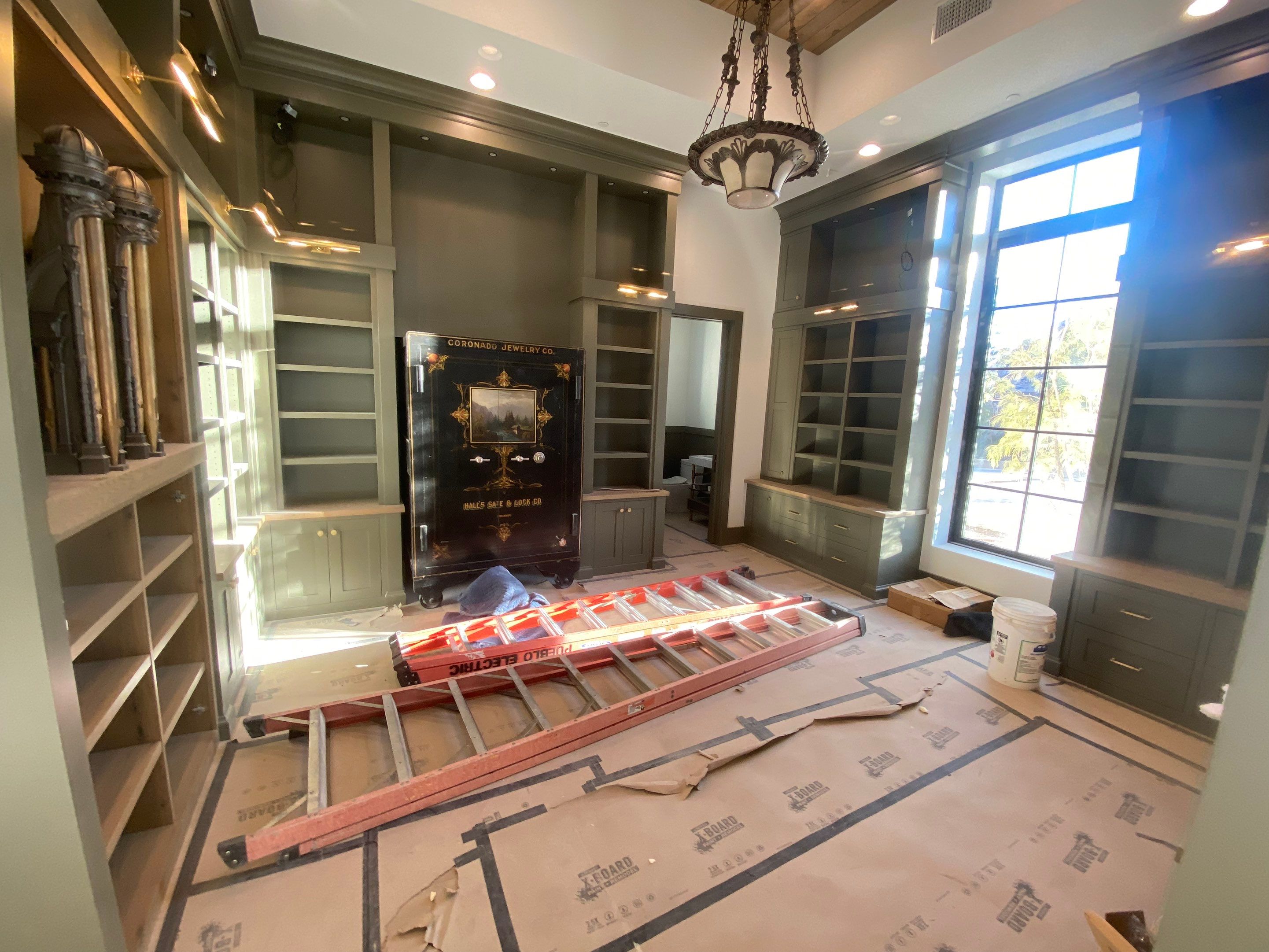 CALICO BASIN #2 by Level Builders