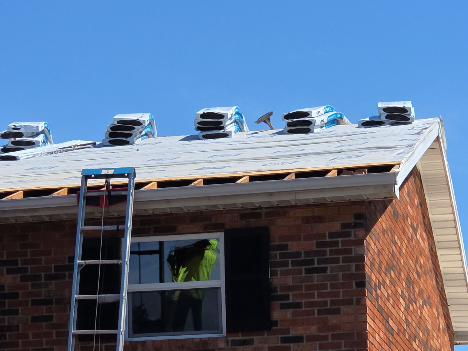 Professional Asphalt Shingle Roof Replacement in Flatwoods, KY by Mr. Roofer