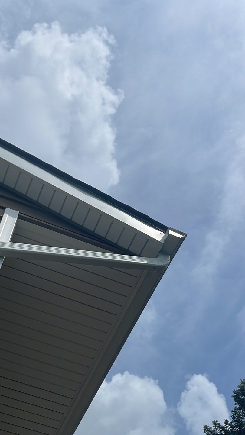 Siding Replacement using CertainTeed Monogram D5 Clapboard by 180 Contractors