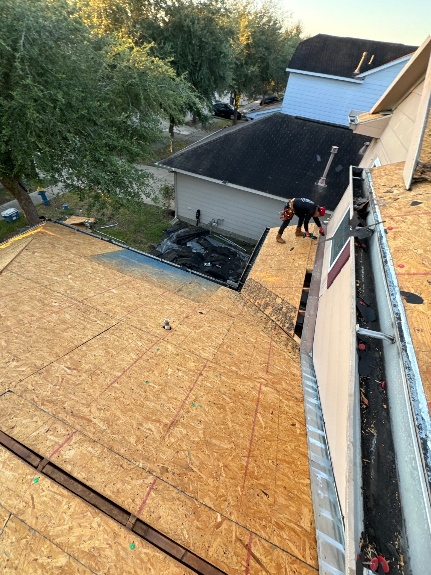 Residential Roofing Installation using Owen's Corning Duration (Lifetime) Shingles by Roof Repair Company