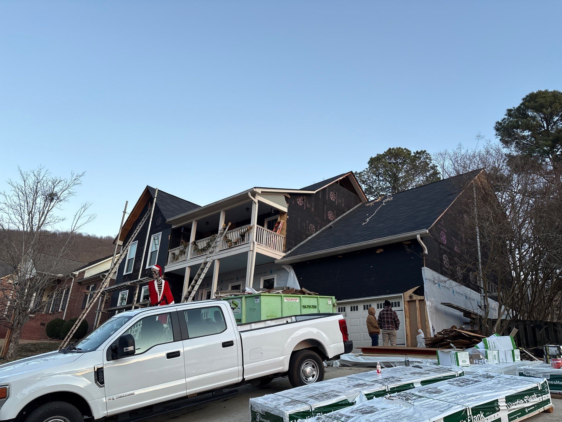 Leafmore Drive by Freedom Exteriors