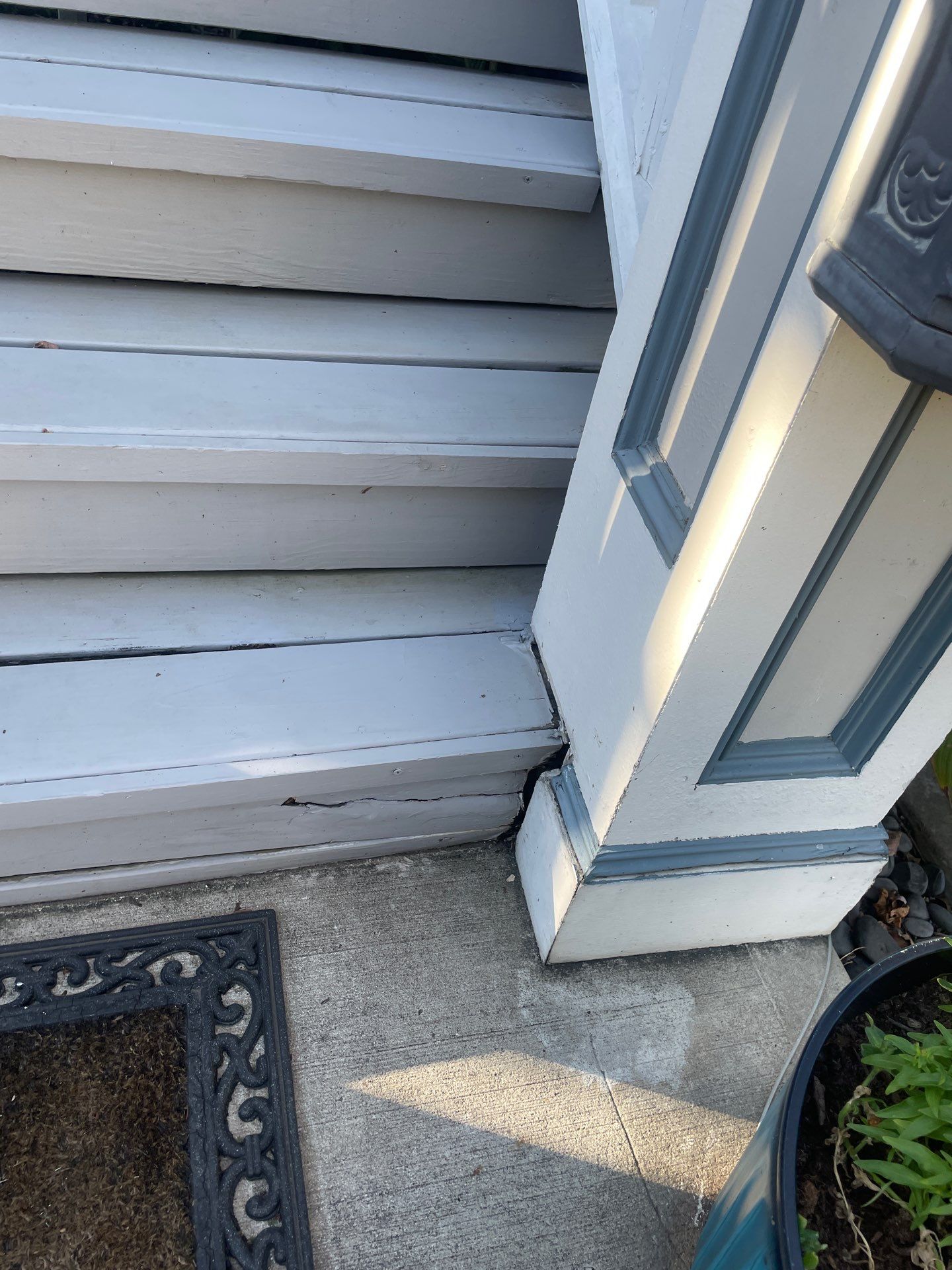 Timbertech Staircase with a 50 year warranty and solar lighting by Majesty Construction