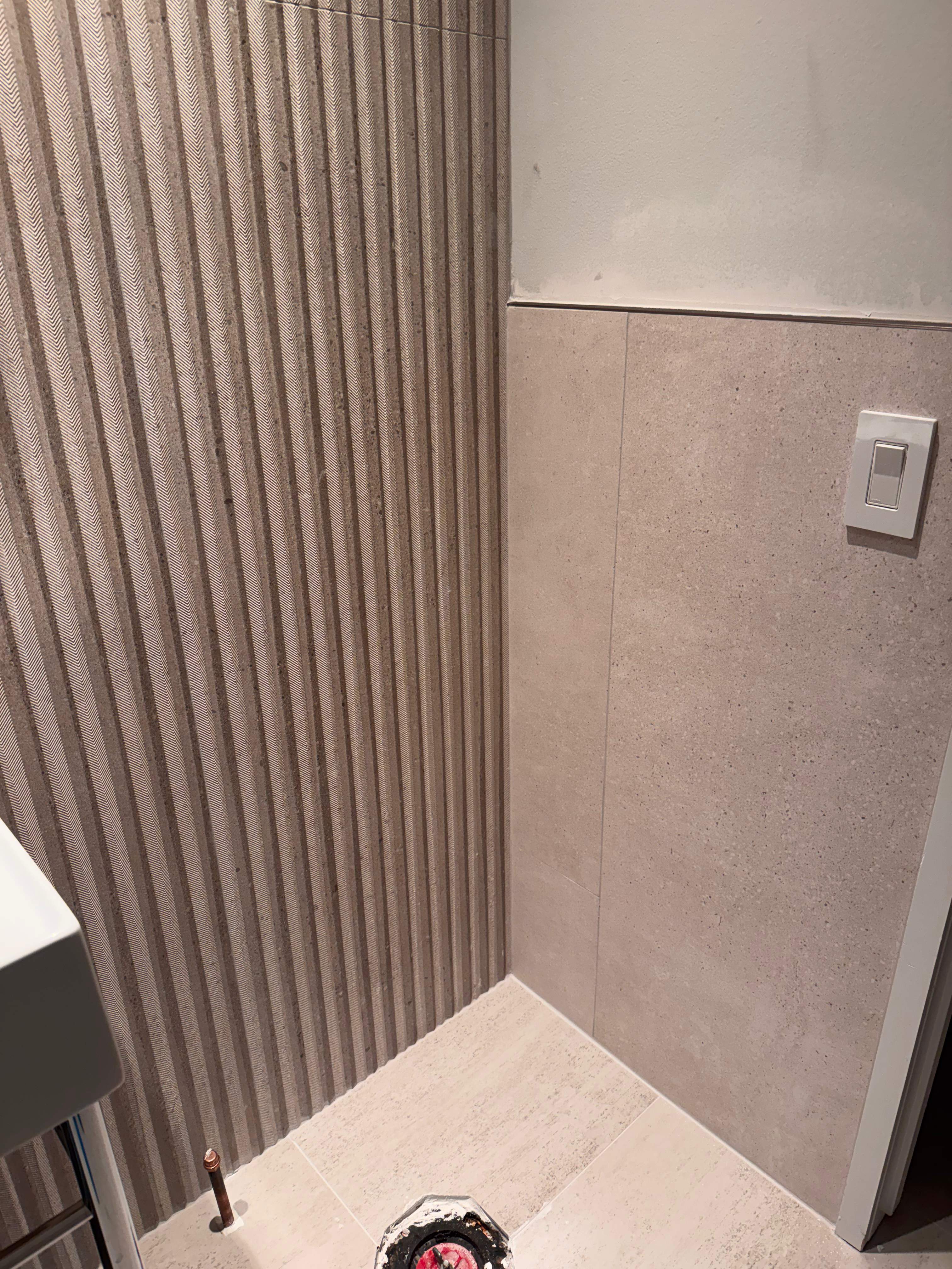 Two bathrooms renovation by Prudencio