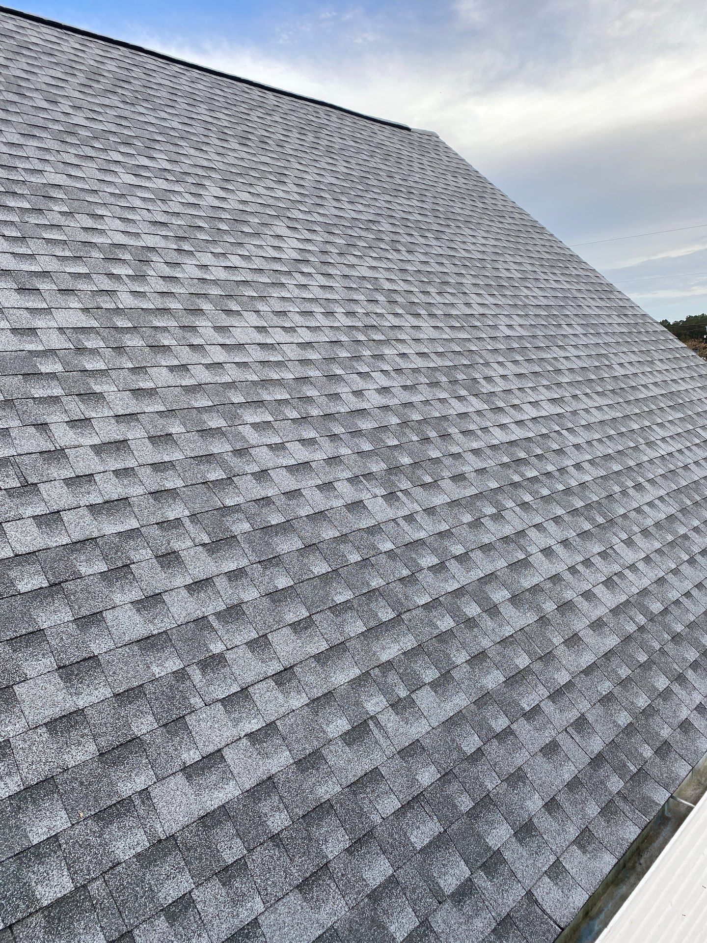 GAF HDZ - Oyster Grey by Linta Roofing