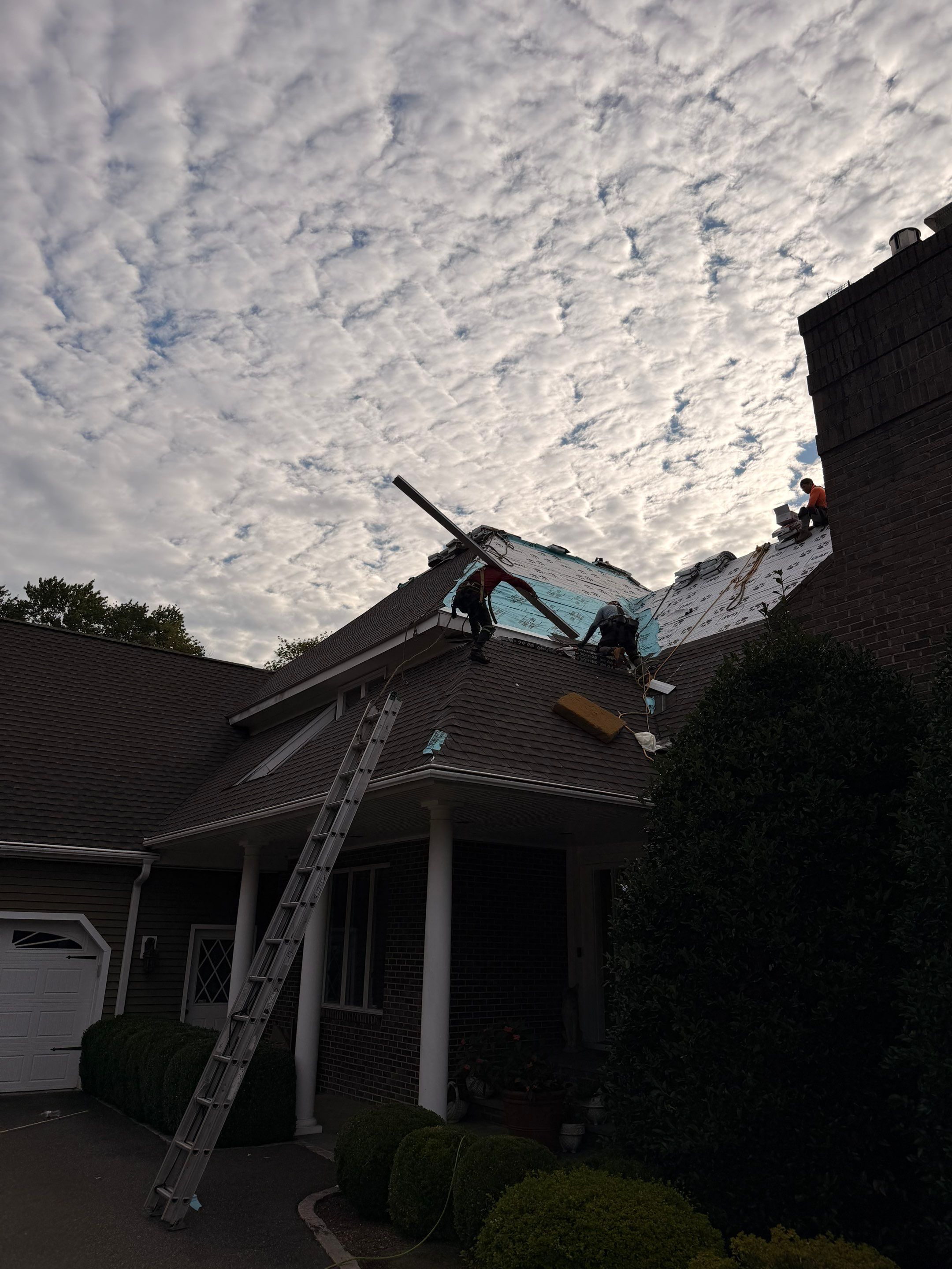 Brand new roof by DiGiorgi in Shelton by DiGiorgi Roofing and Siding Inc