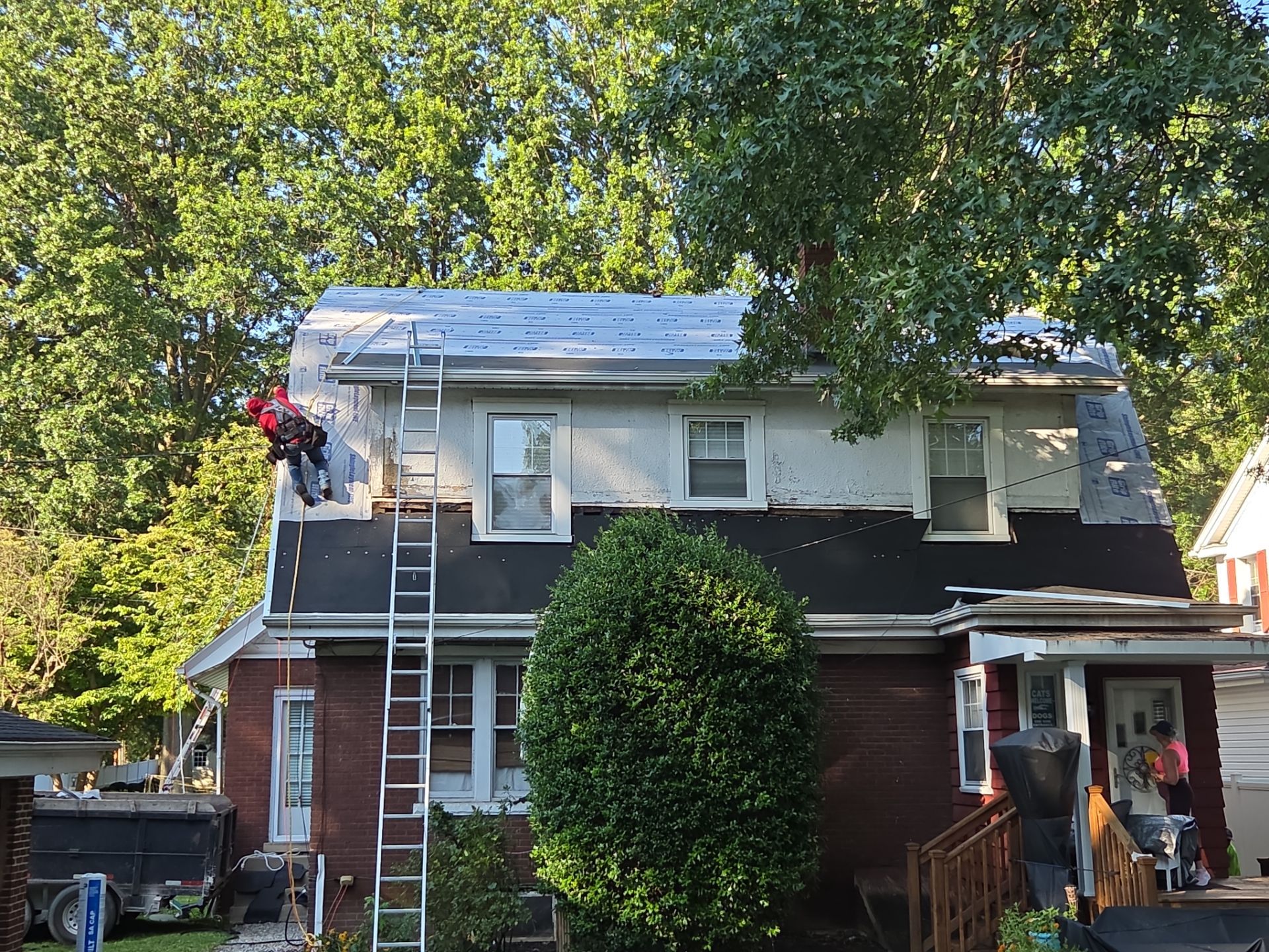 Charleston WV IKO Dynasty Roof Replacement – Premium Asphalt Shingles & Expert Installation by Mr. Roofer