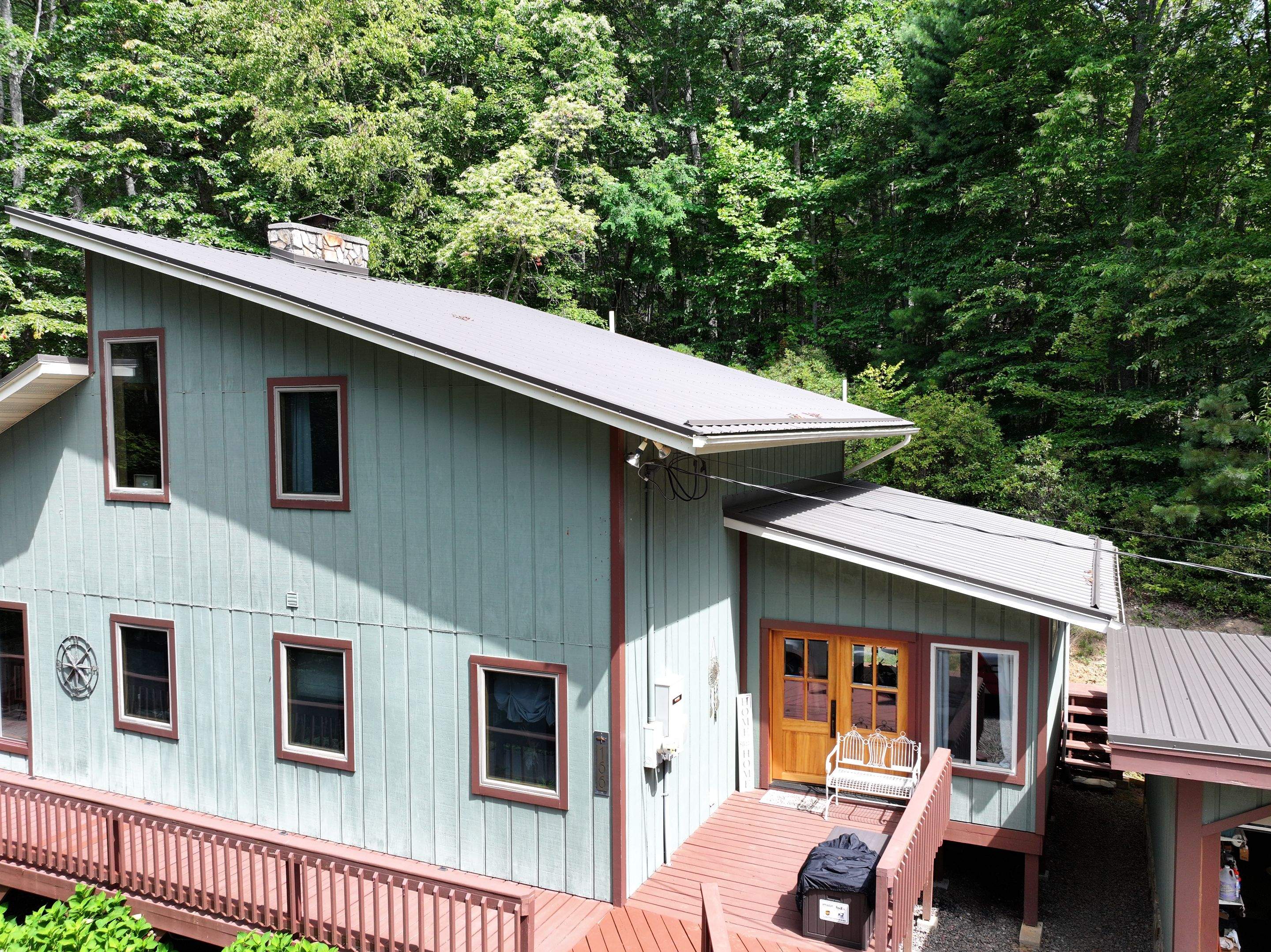 Taylor Residence by Omnia Roofing