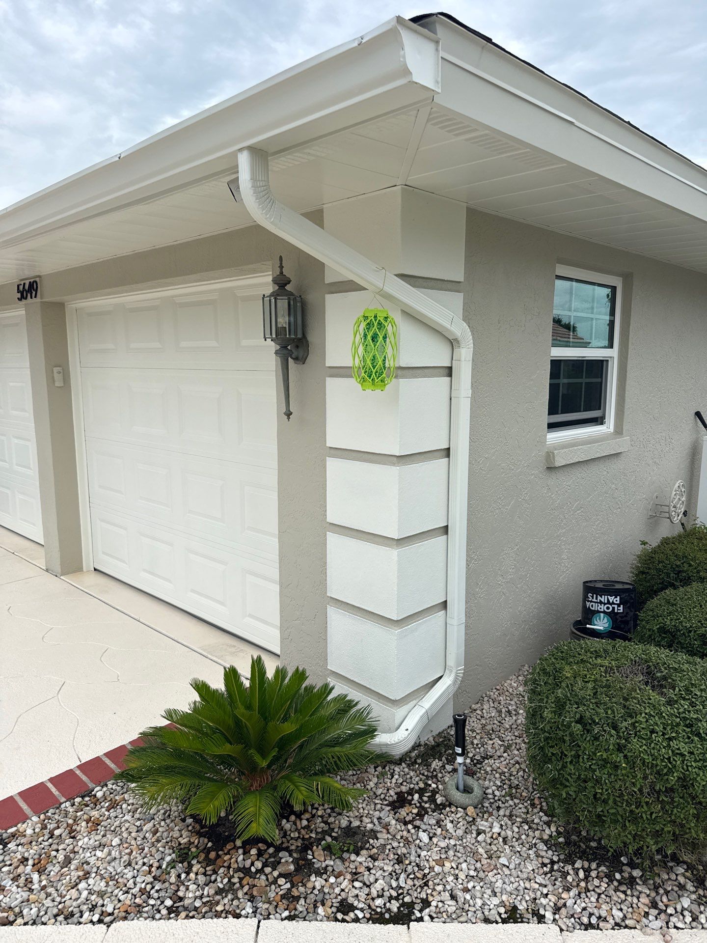 Replace gutter using seal gutters in Sarasota FL by Gutter Professors