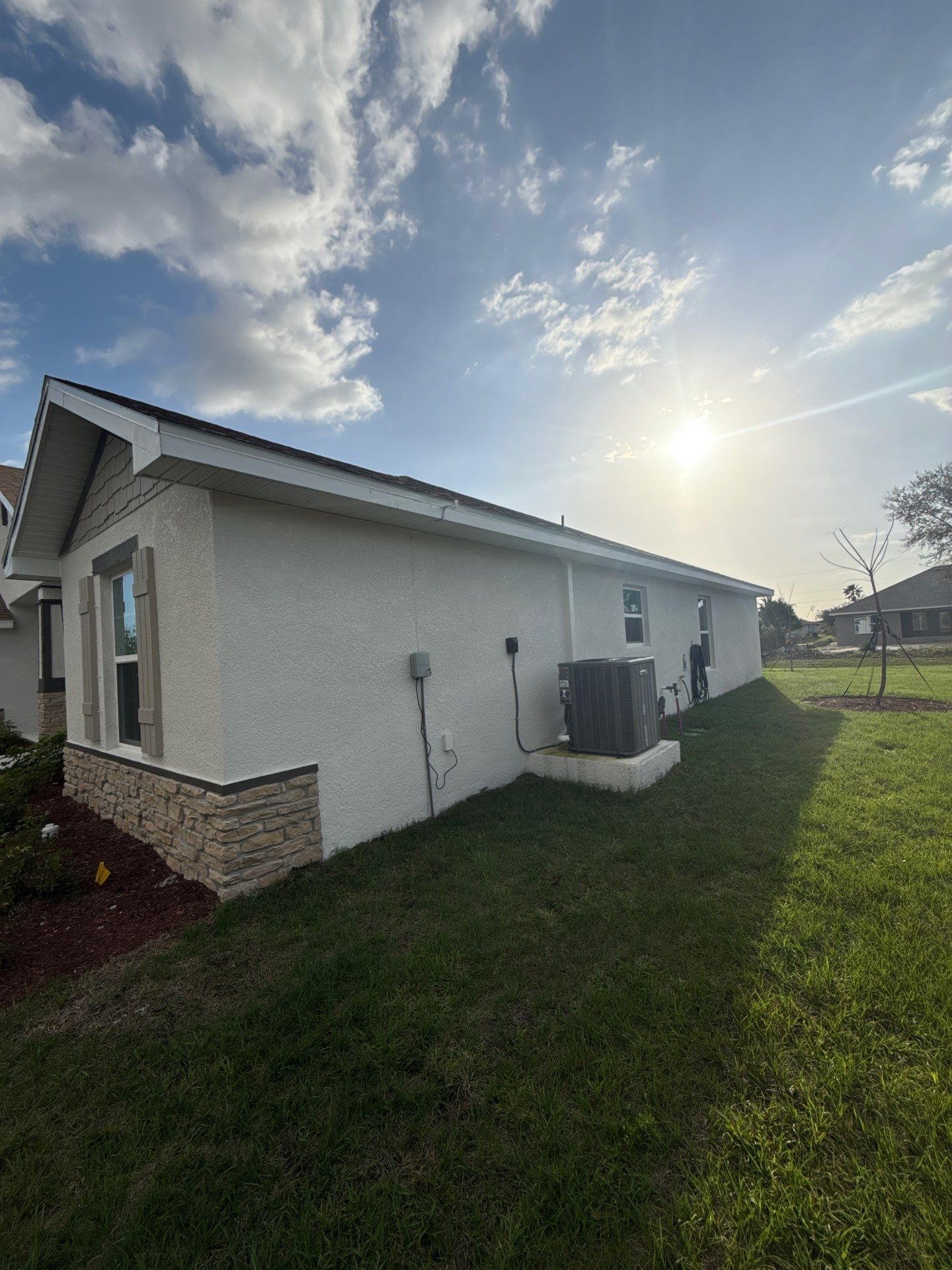 White K Style Seamless Gutters using 6 Inch Seamless Gutters in Ponta Gorda FL by Gutter Professors