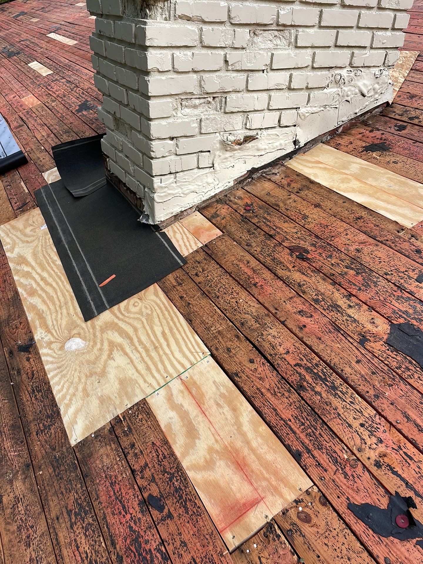 Roof Replacement by Deerfield Roofing LLC