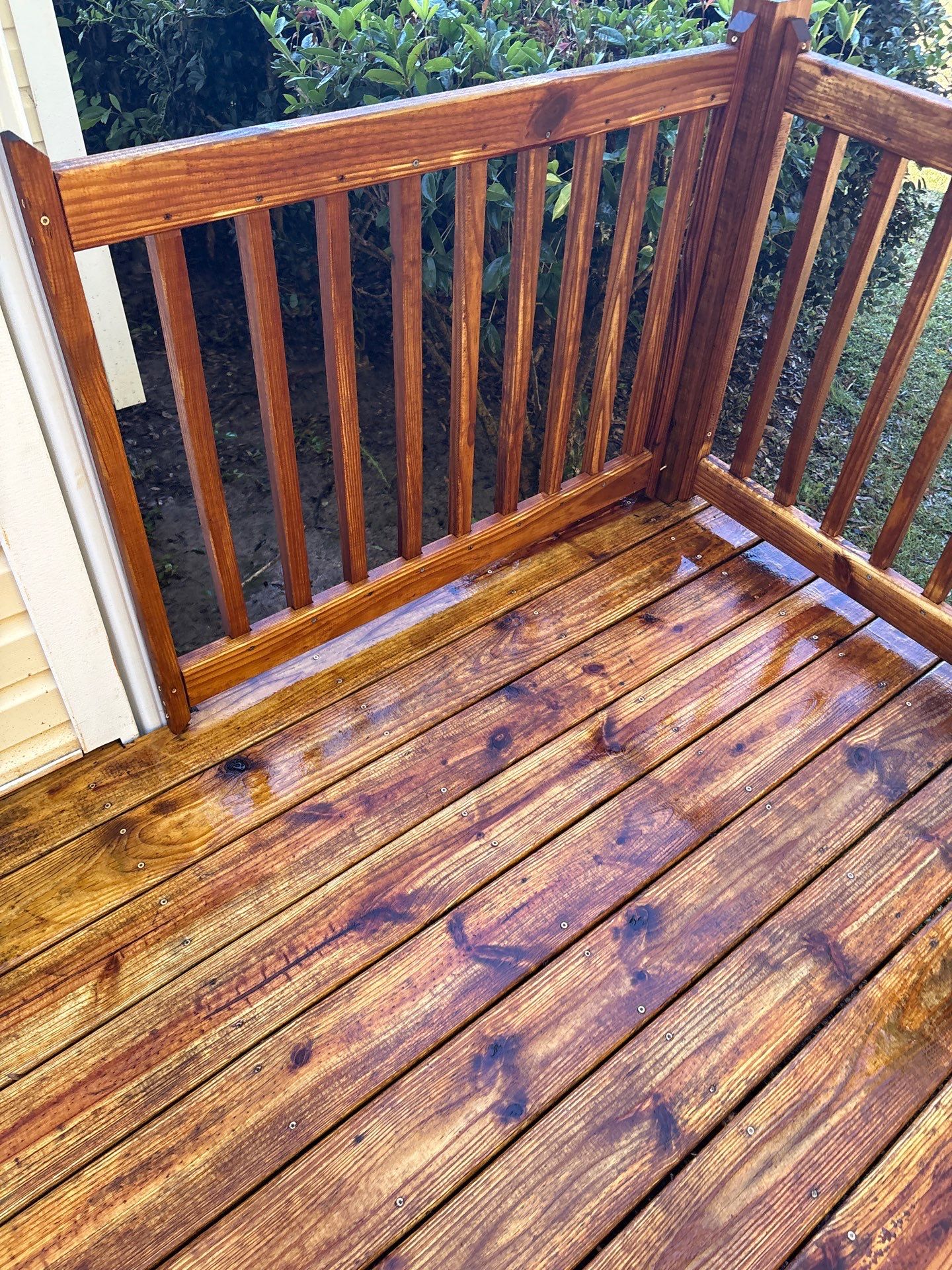 Wood Deck using Wood Sealant by DuraSeal