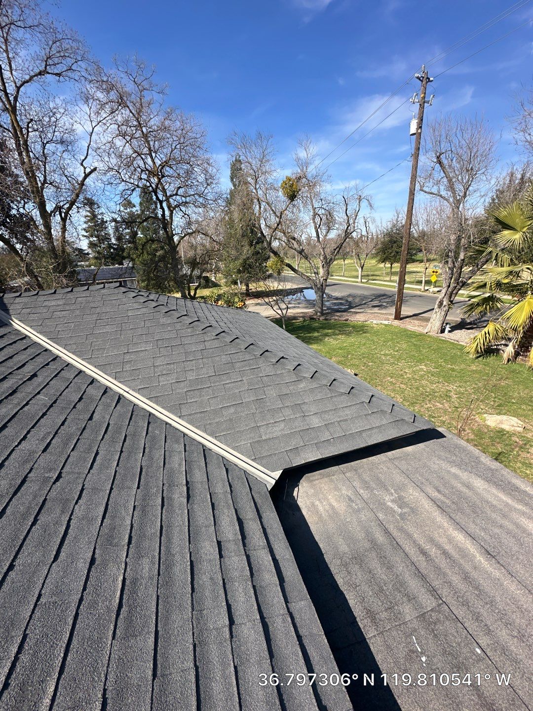 Roof Installation in Fresno CA by Grandmark Service Company