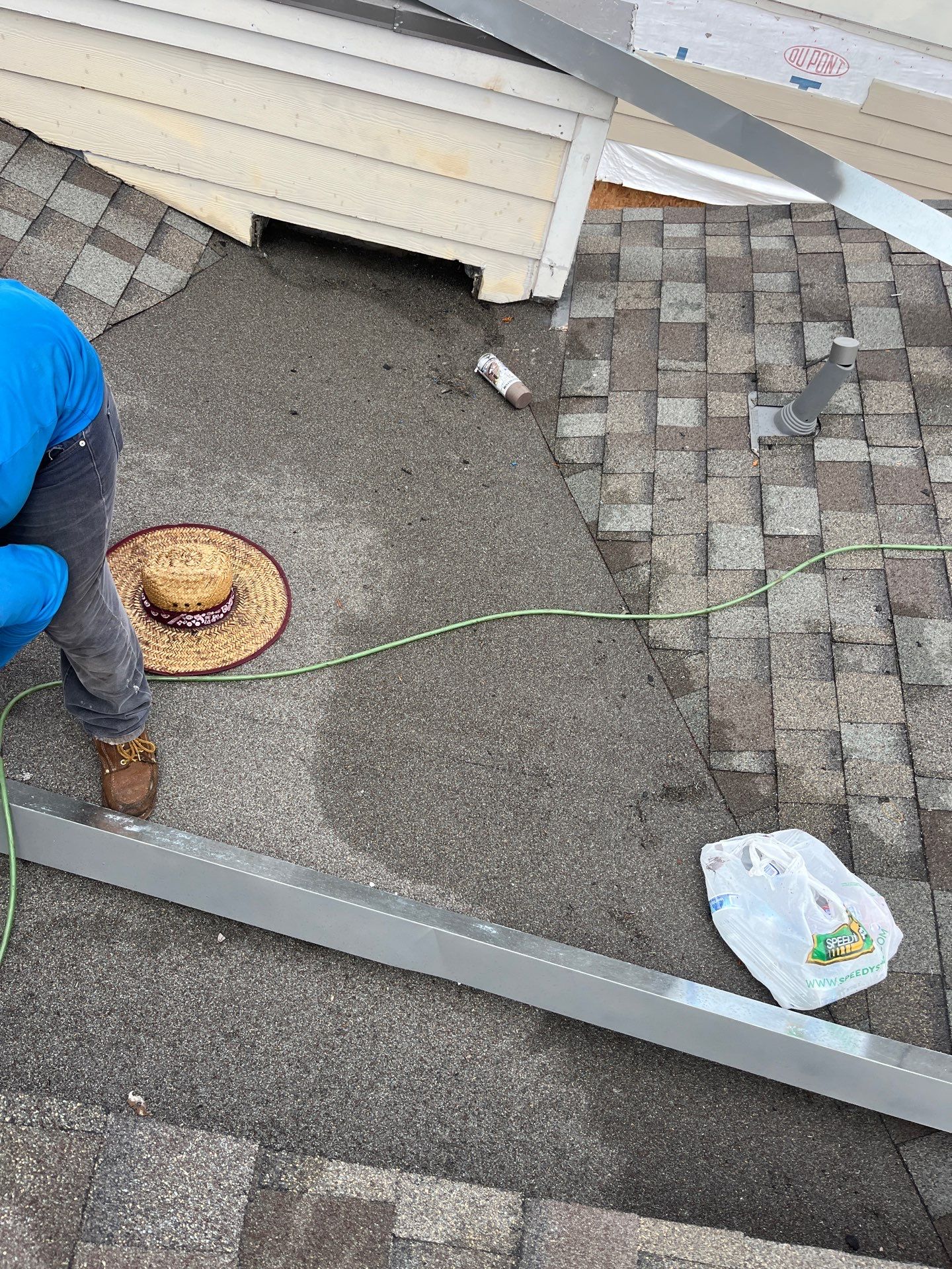 Residential Roofing Installation using Owen's Corning Duration (Lifetime) Shingles by Roof Repair Company