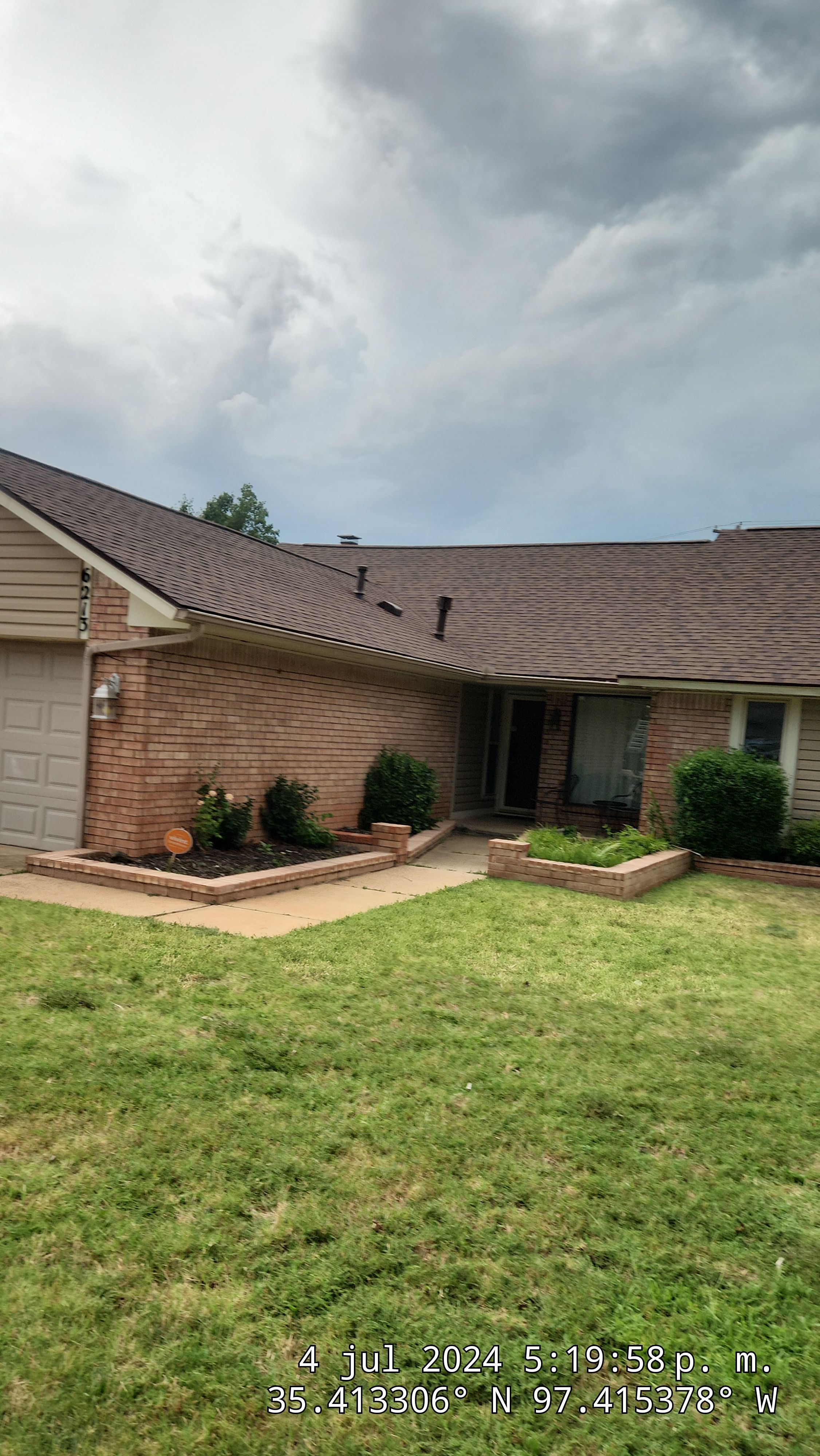 Roof Installation using Certainteed Landmark by Castillo Roofing