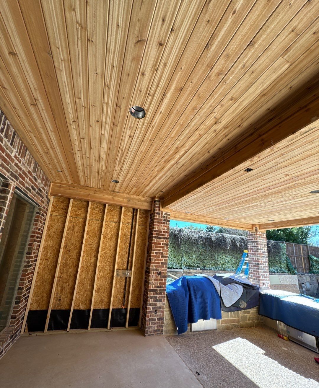 Patio & Pool bath addition by SLM General Contractors & Roofing