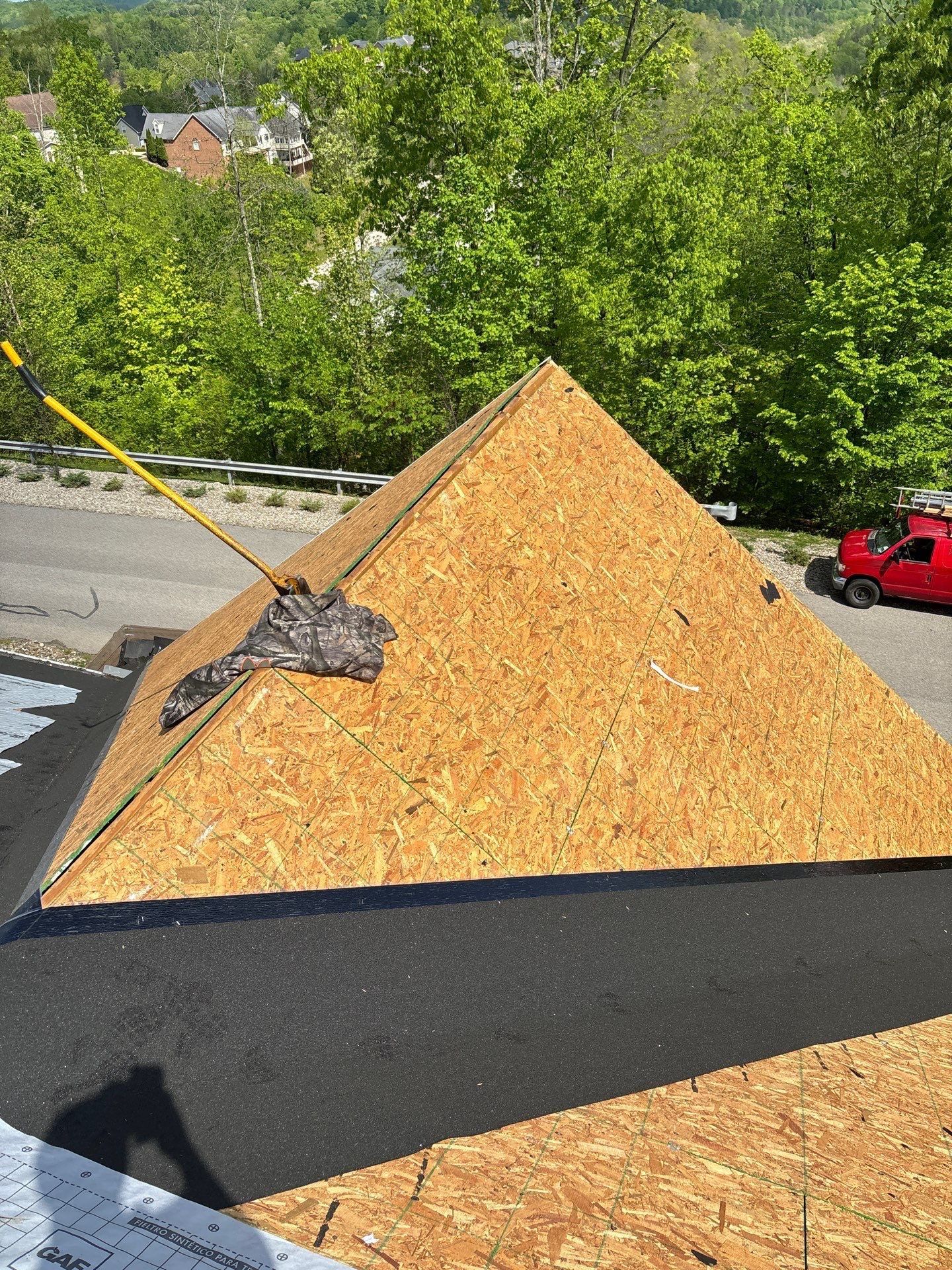 Residential Roofing Installation using GAF Timberline HDZ Weatherer Wood by Rainstoppers Roofing