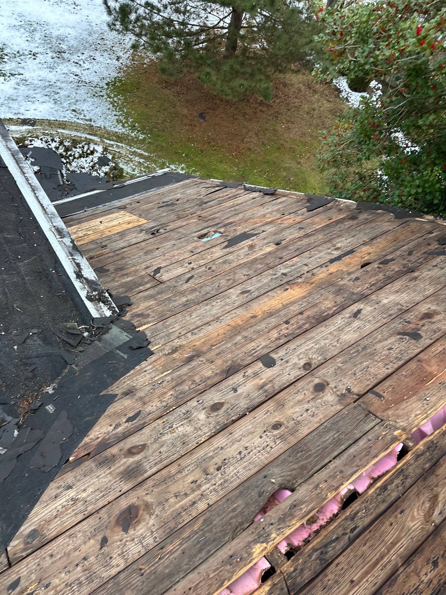 Weather Max Panel, Color: Black by Eagle Eye Roofing