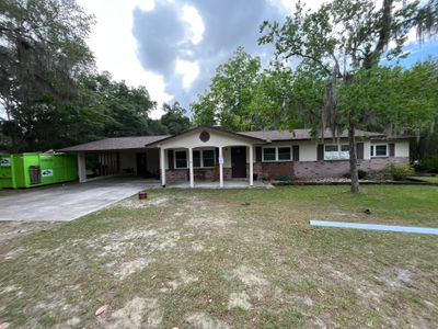 Roofers in Trenton, FL